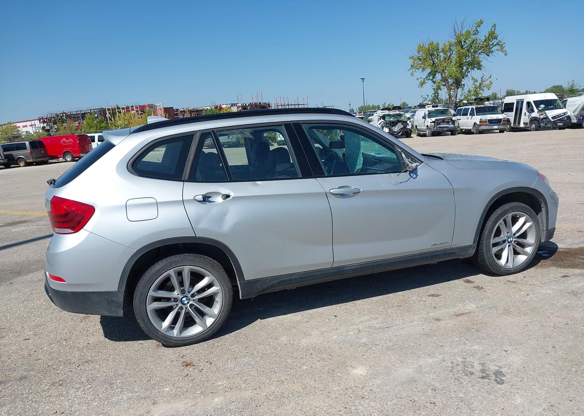 2015 BMW X1 28I