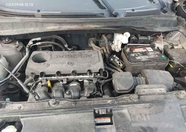 2010 HYUNDAI TUCSON LIMITED