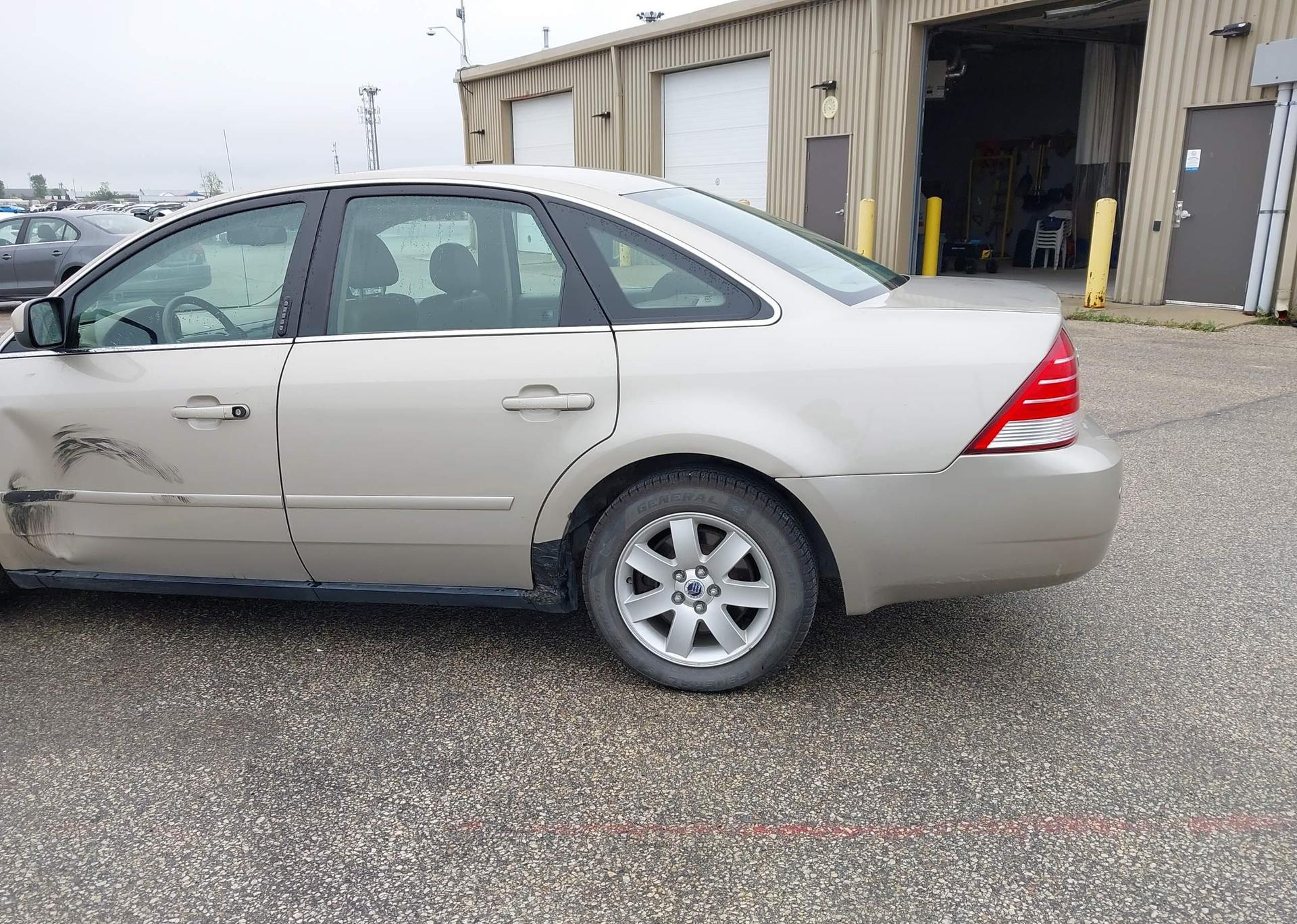 2006 MERCURY MONTEGO LUXURY