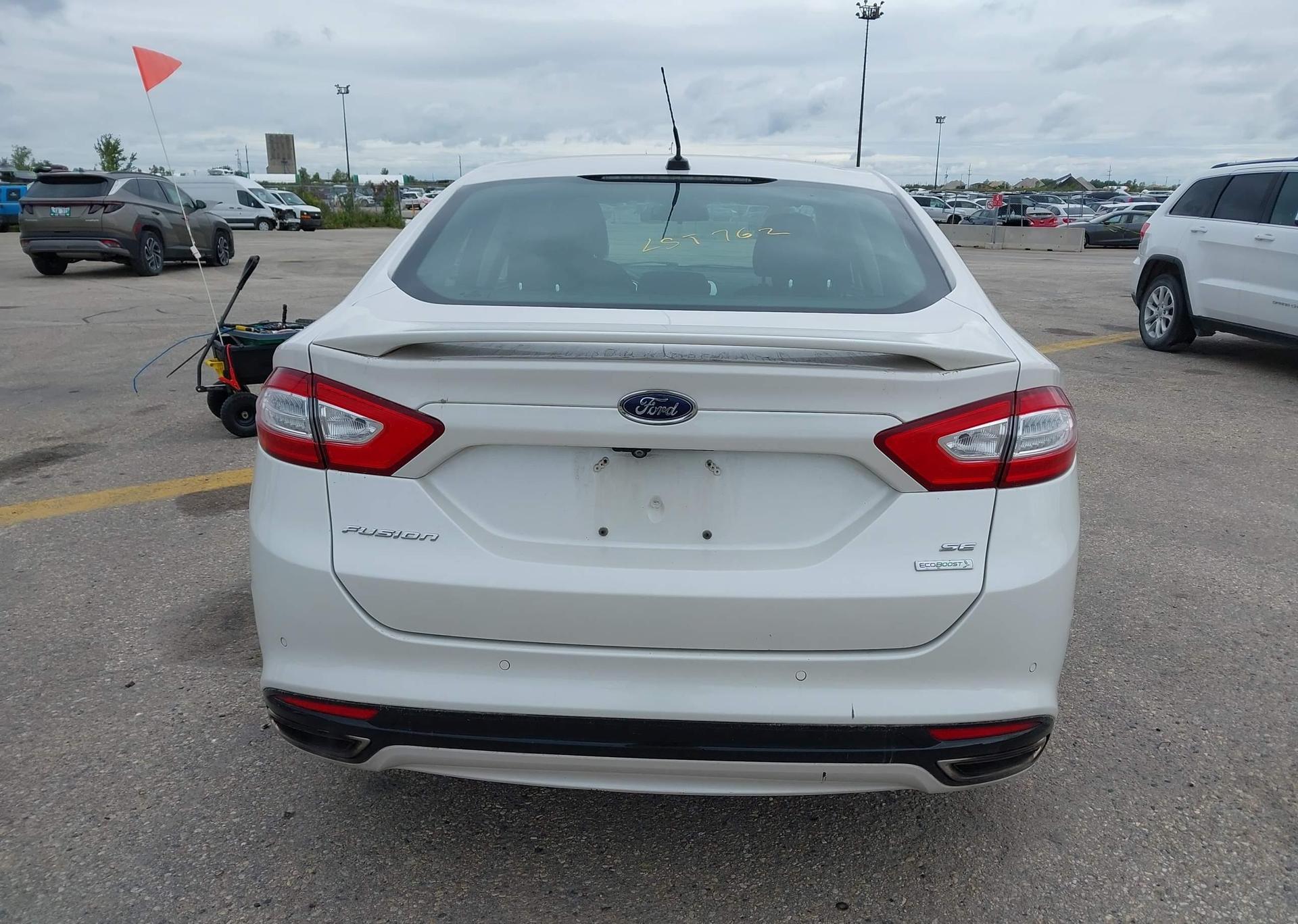2015 FORD FUSION SE