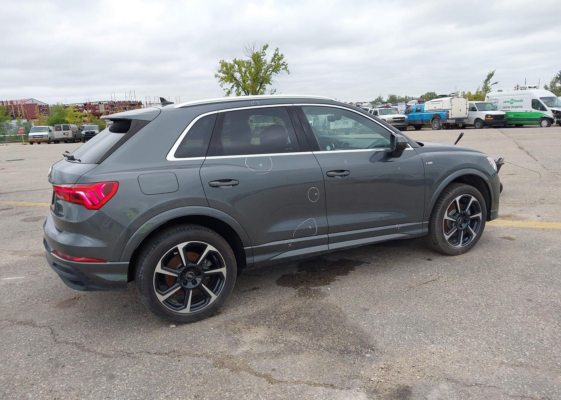 2024 AUDI Q3