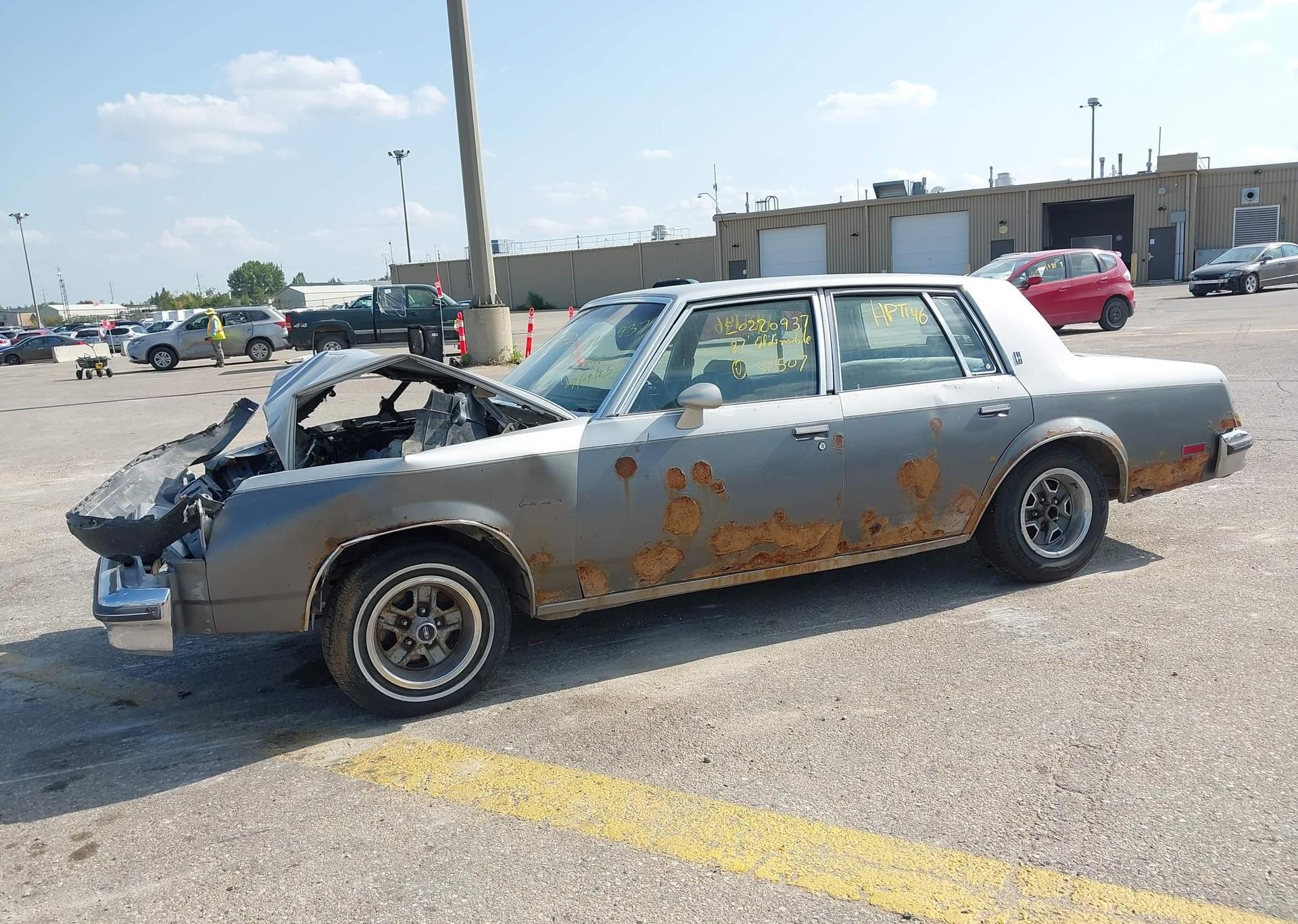 1987 OLDSMOBILE CUTLASS SUPREME