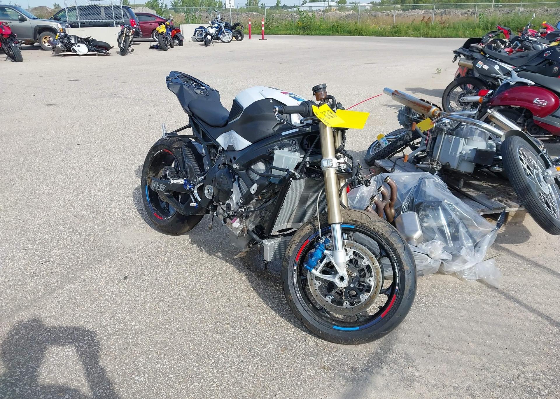 2024 BMW S1000RR