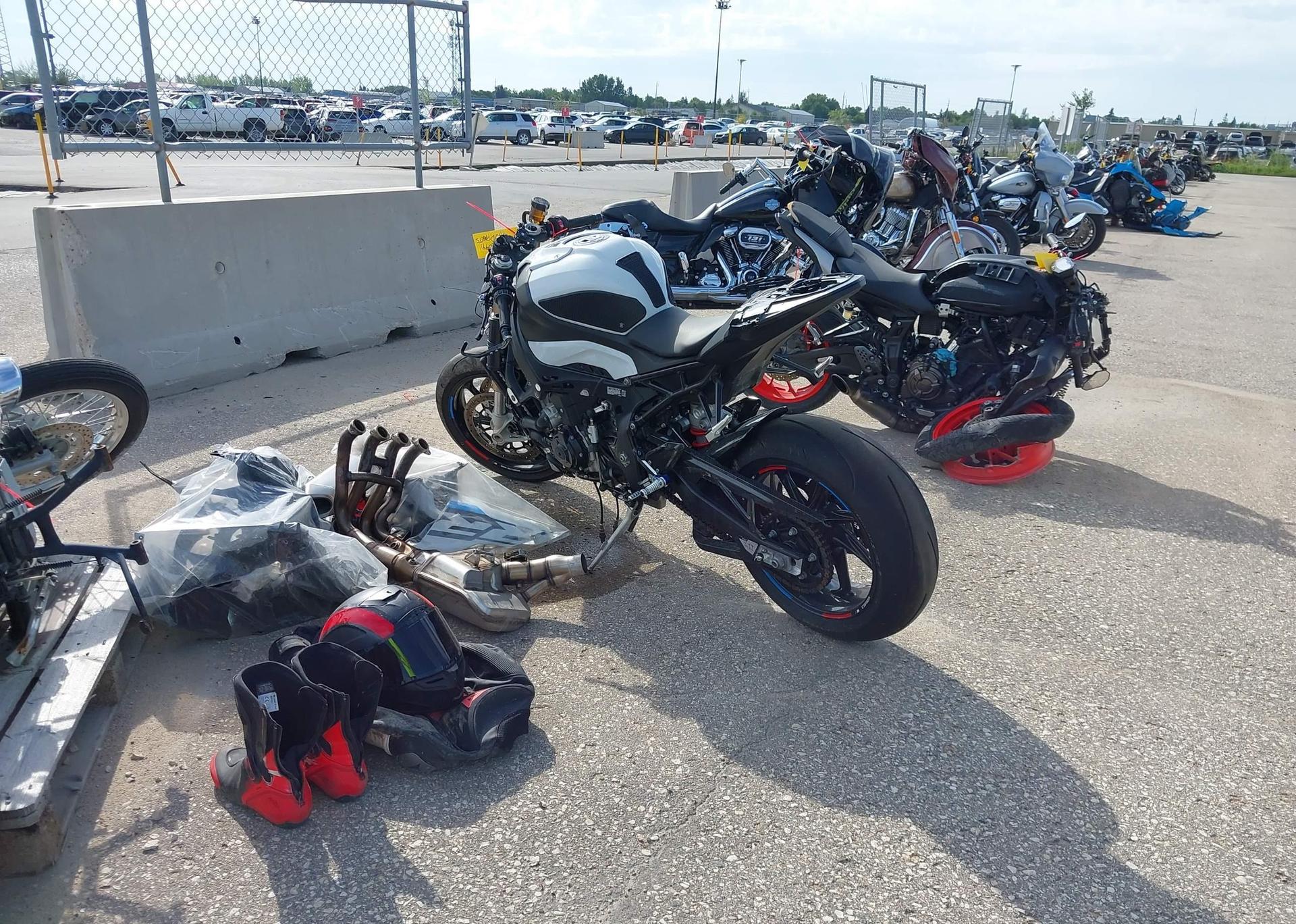 2024 BMW S1000RR