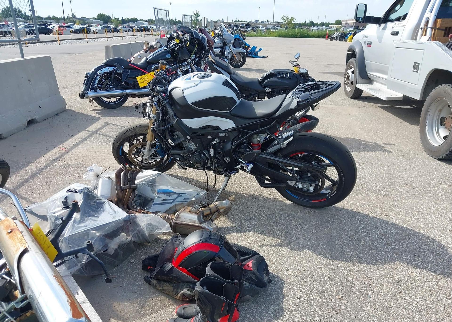 2024 BMW S1000RR