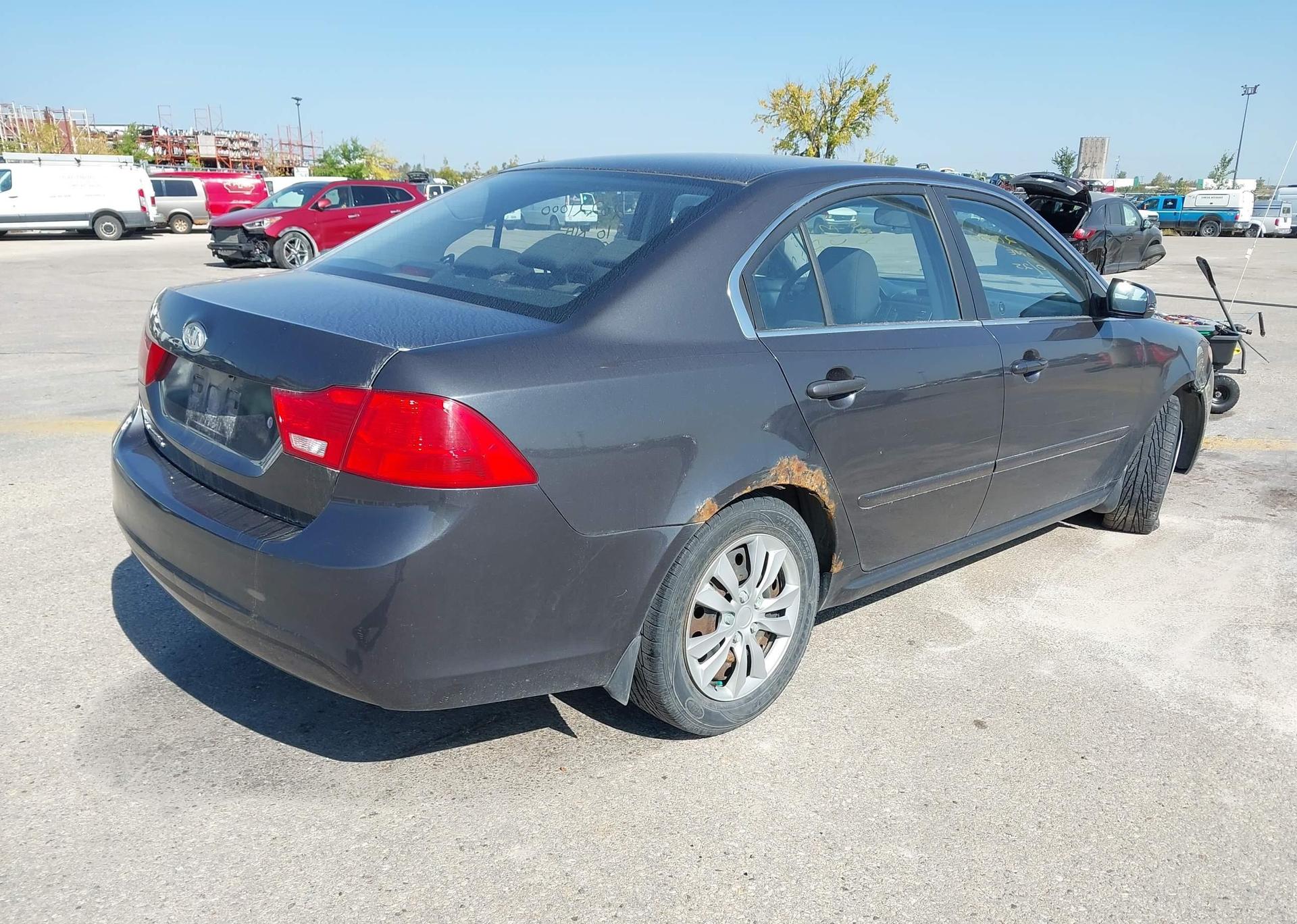 2010 KIA MAGENTIS LX