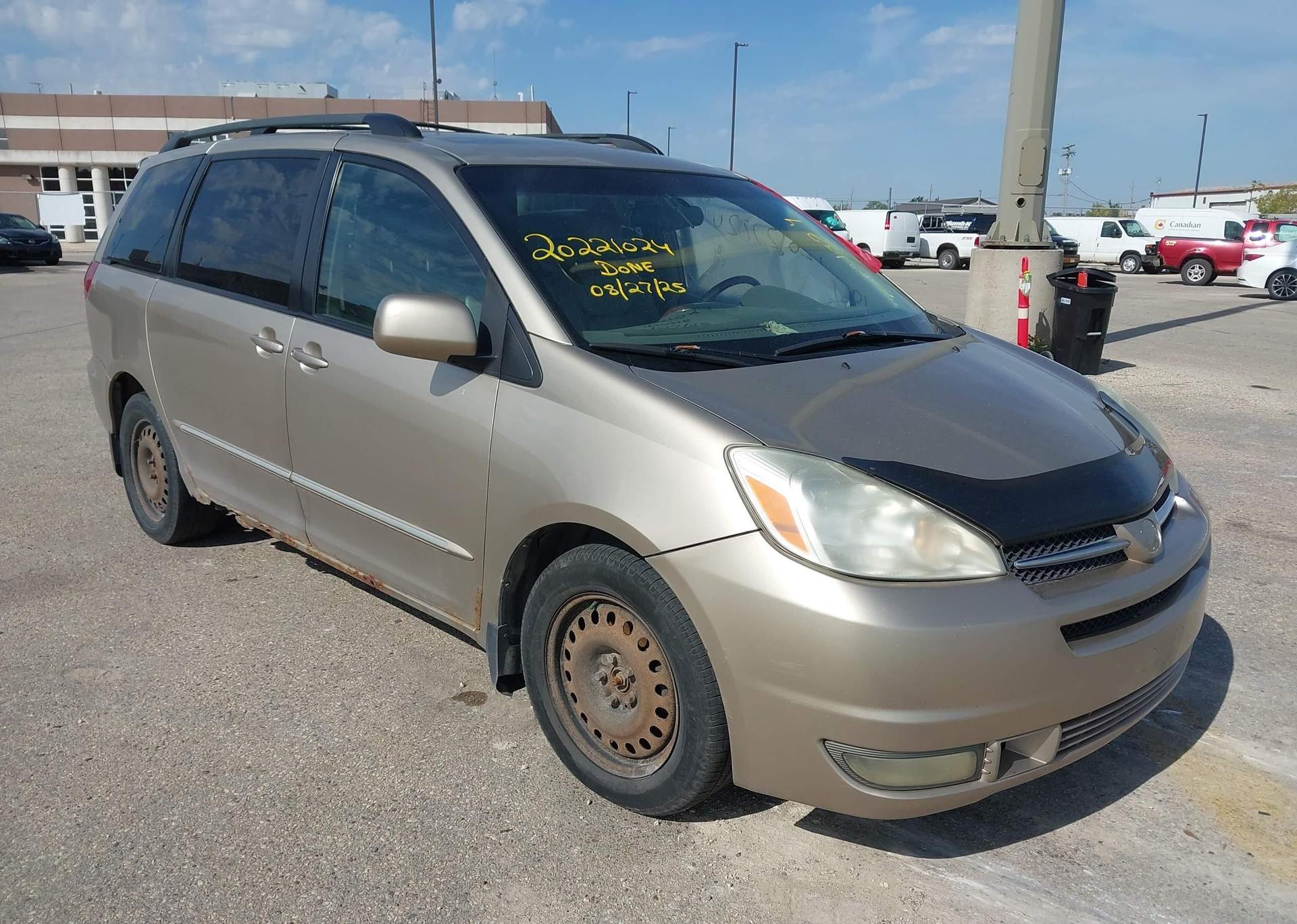 2005 TOYOTA SIENNA XLE V6