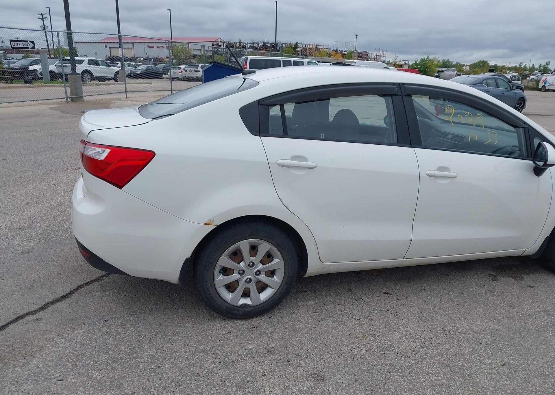 2013 KIA RIO LX