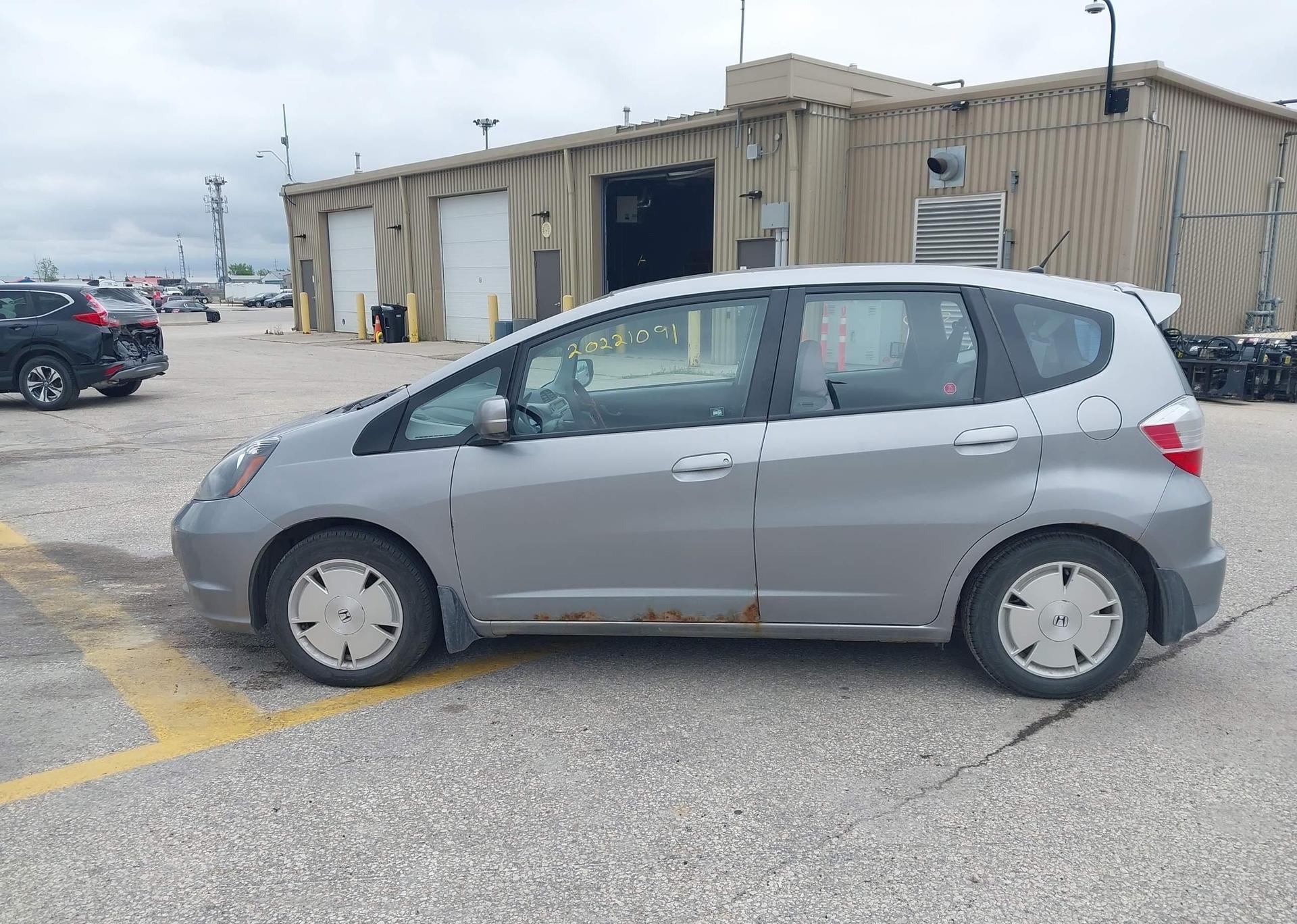 2010 HONDA FIT LX