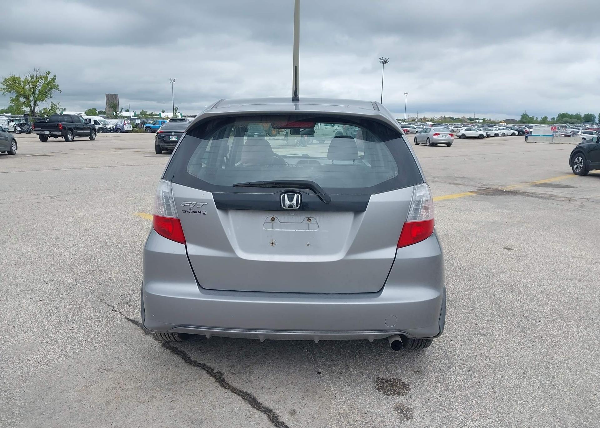 2010 HONDA FIT LX