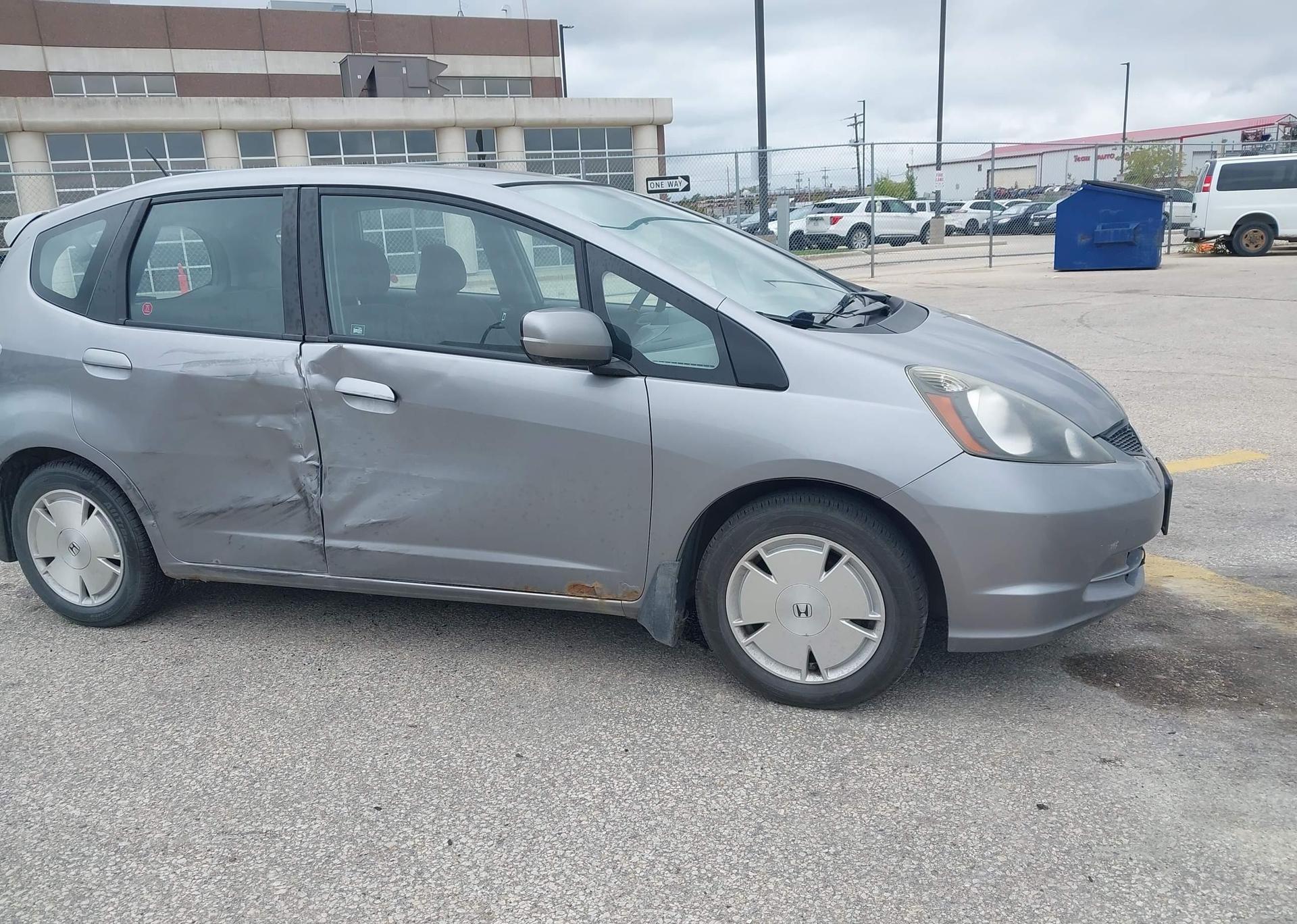 2010 HONDA FIT LX
