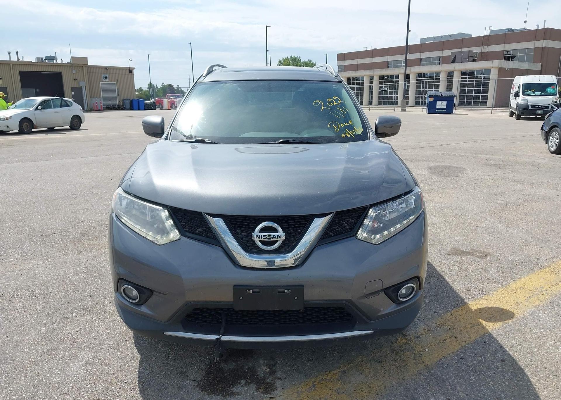 2016 NISSAN ROGUE SV