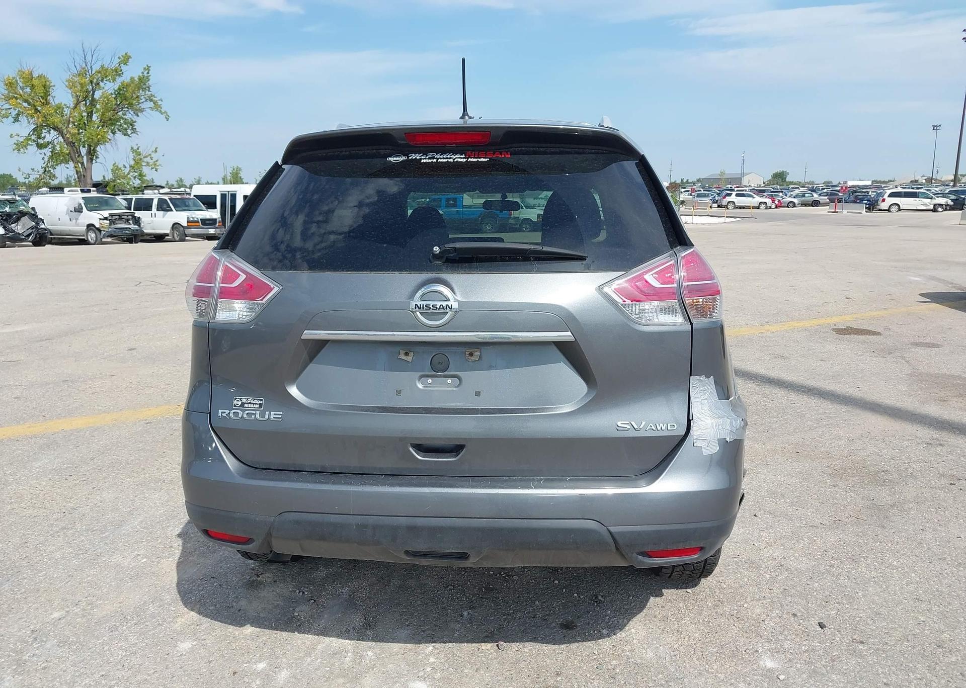2016 NISSAN ROGUE SV