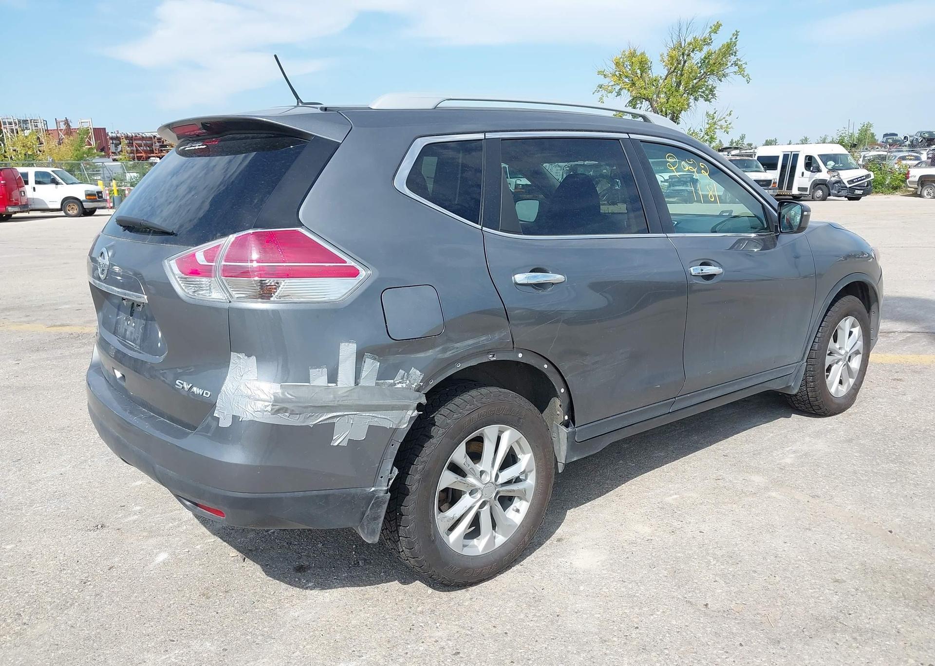 2016 NISSAN ROGUE SV