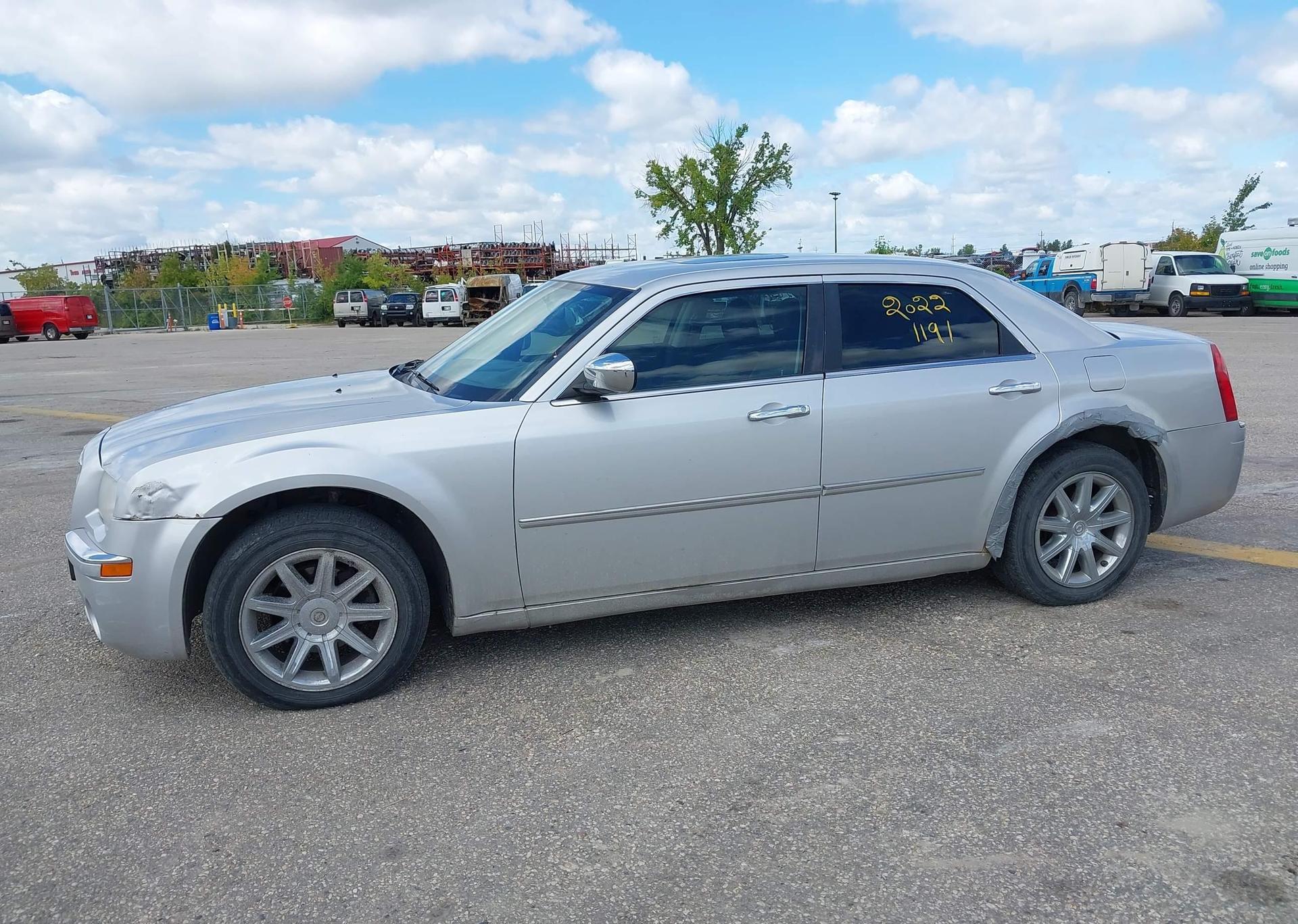 2009 CHRYSLER 300 LIMITED