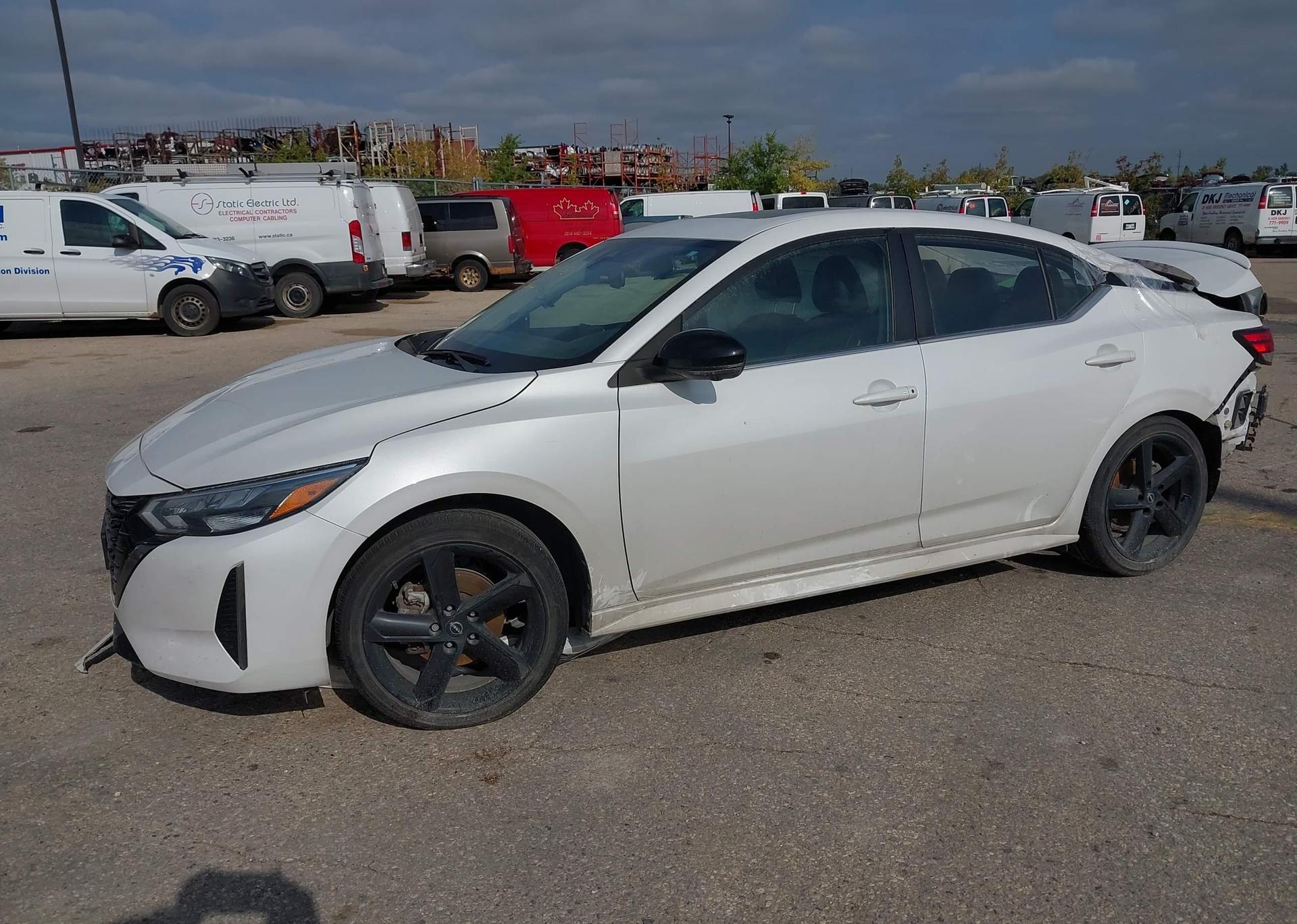 2024 NISSAN SENTRA 2.0 SR
