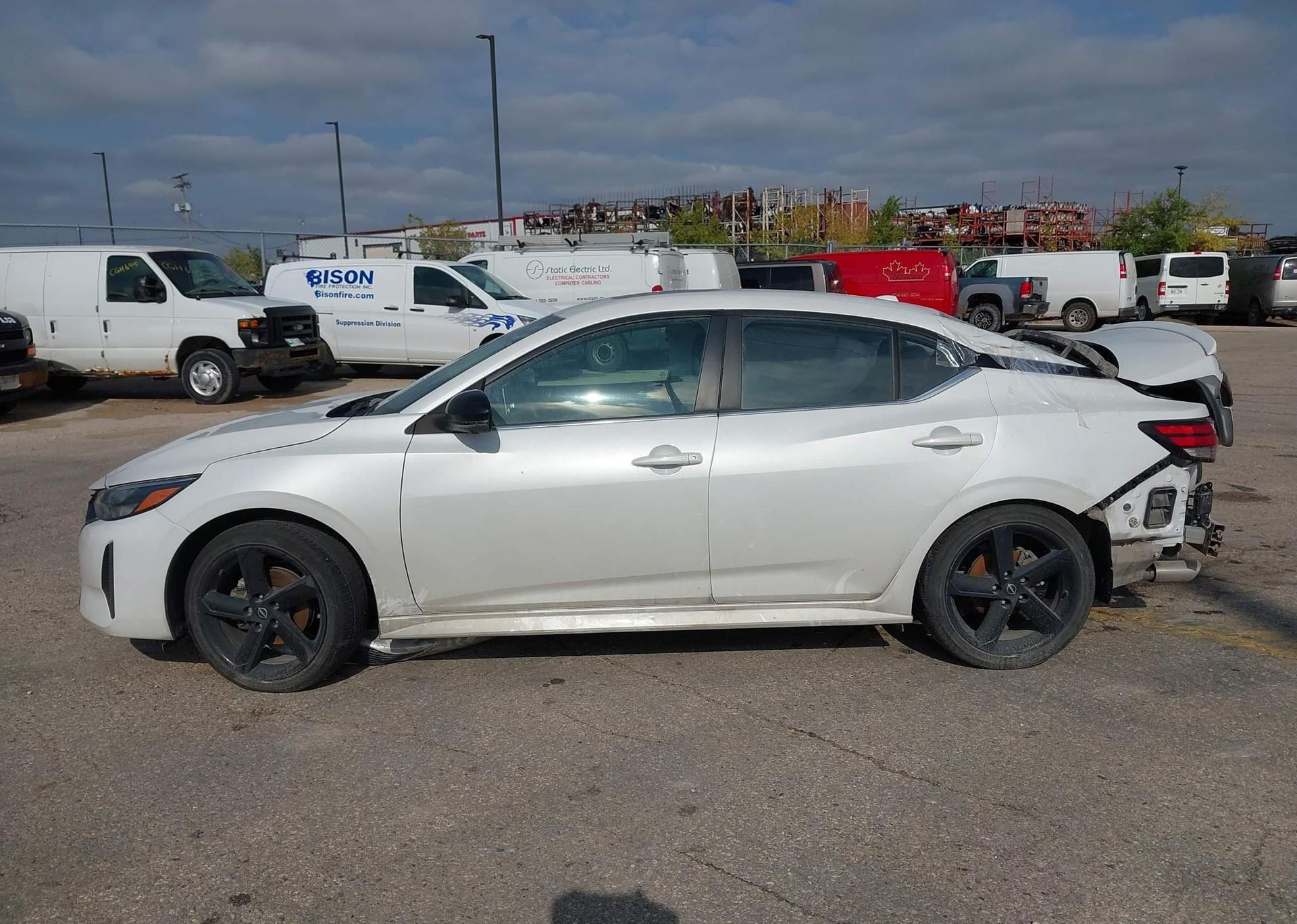 2024 NISSAN SENTRA 2.0 SR