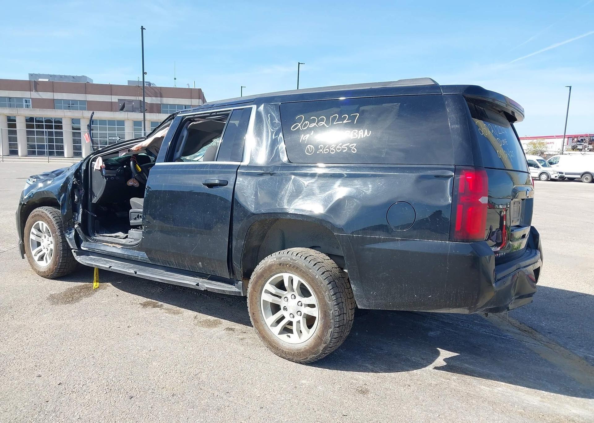 2019 CHEVROLET SUBURBAN 1500 LS