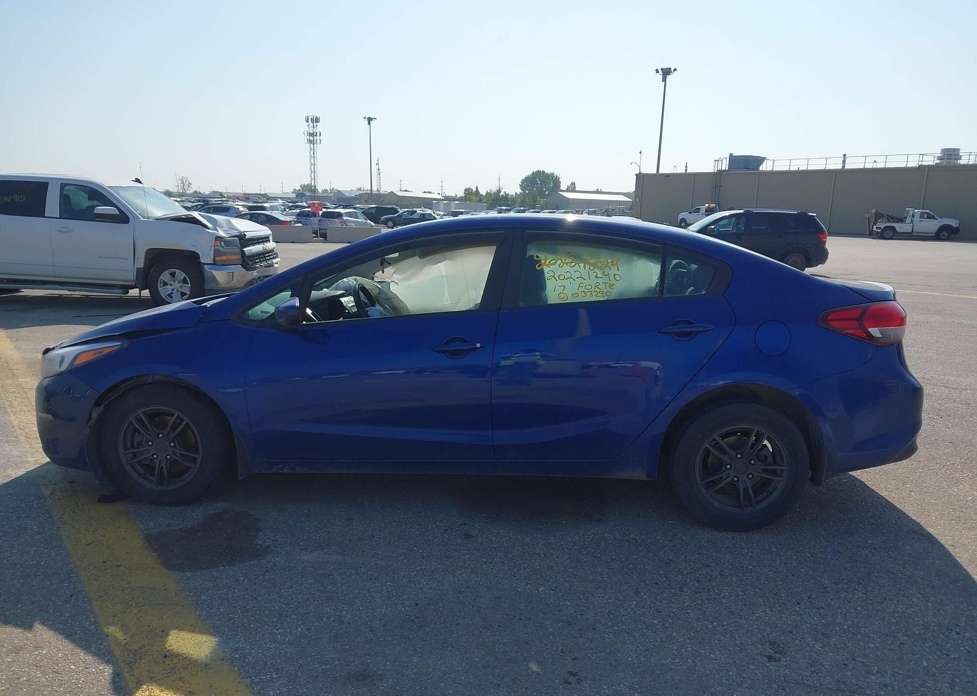 2017 KIA FORTE LX