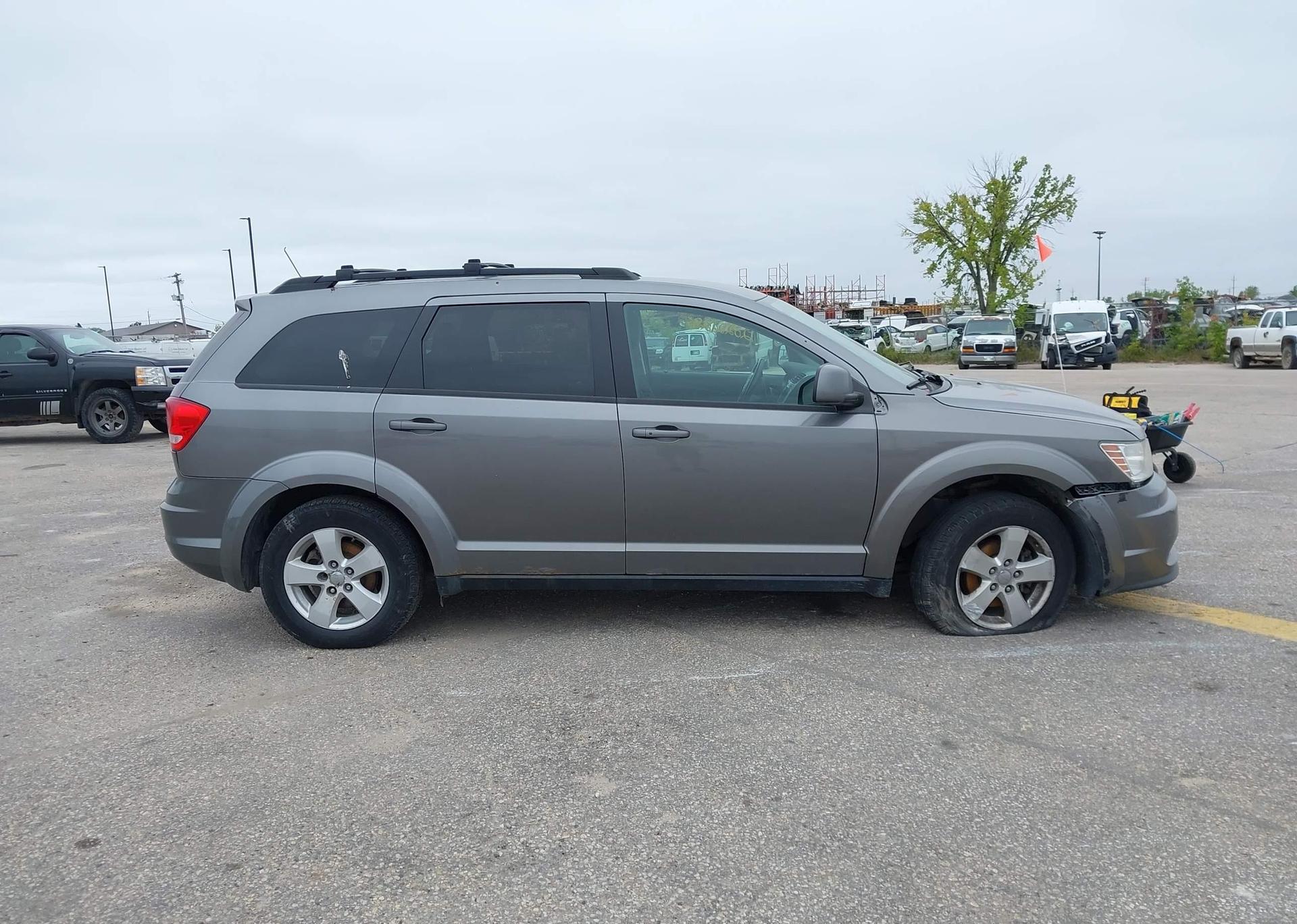 2012 DODGE JOURNEY SE