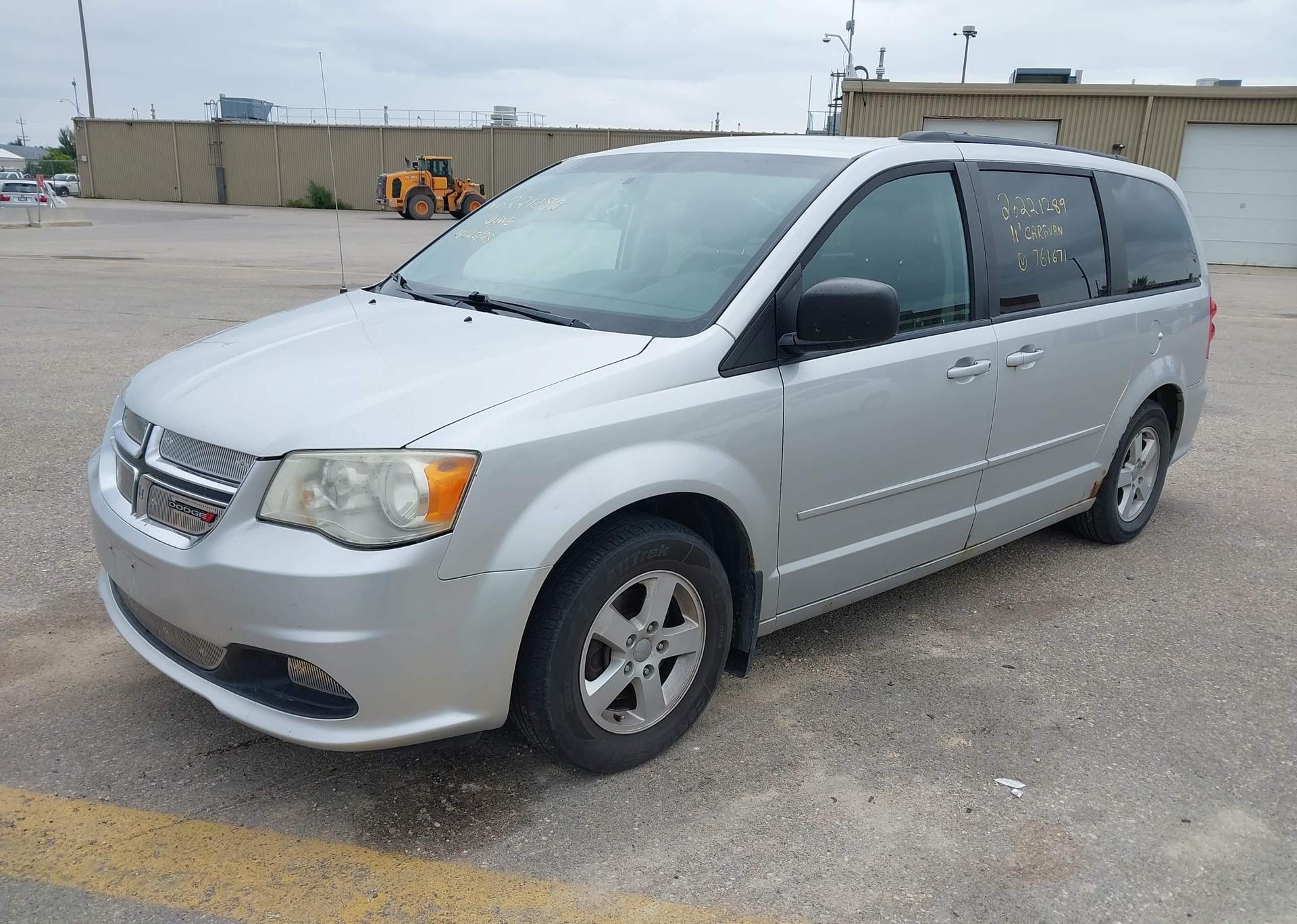2011 DODGE GRAND CARAVAN SXT