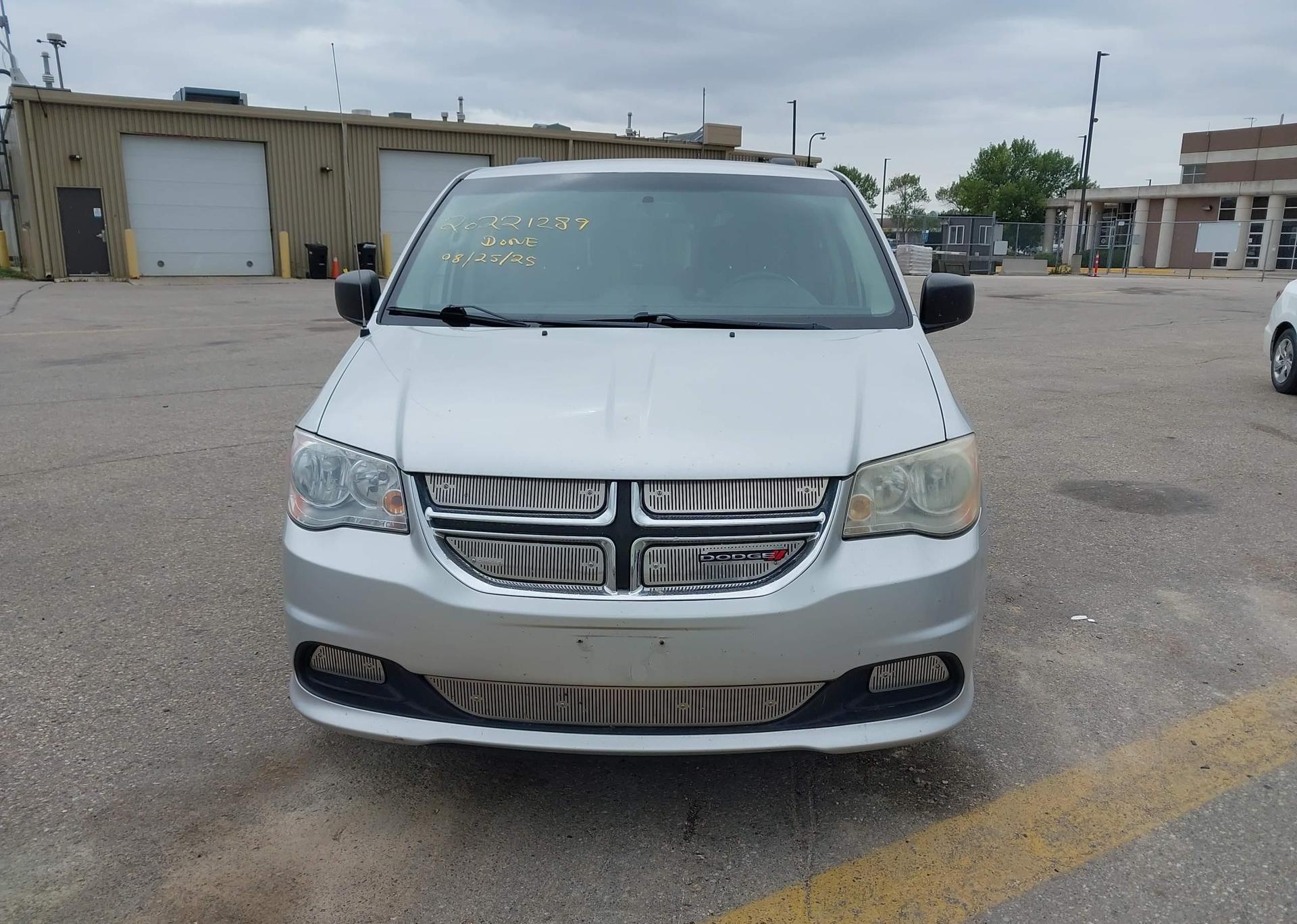 2011 DODGE GRAND CARAVAN SXT