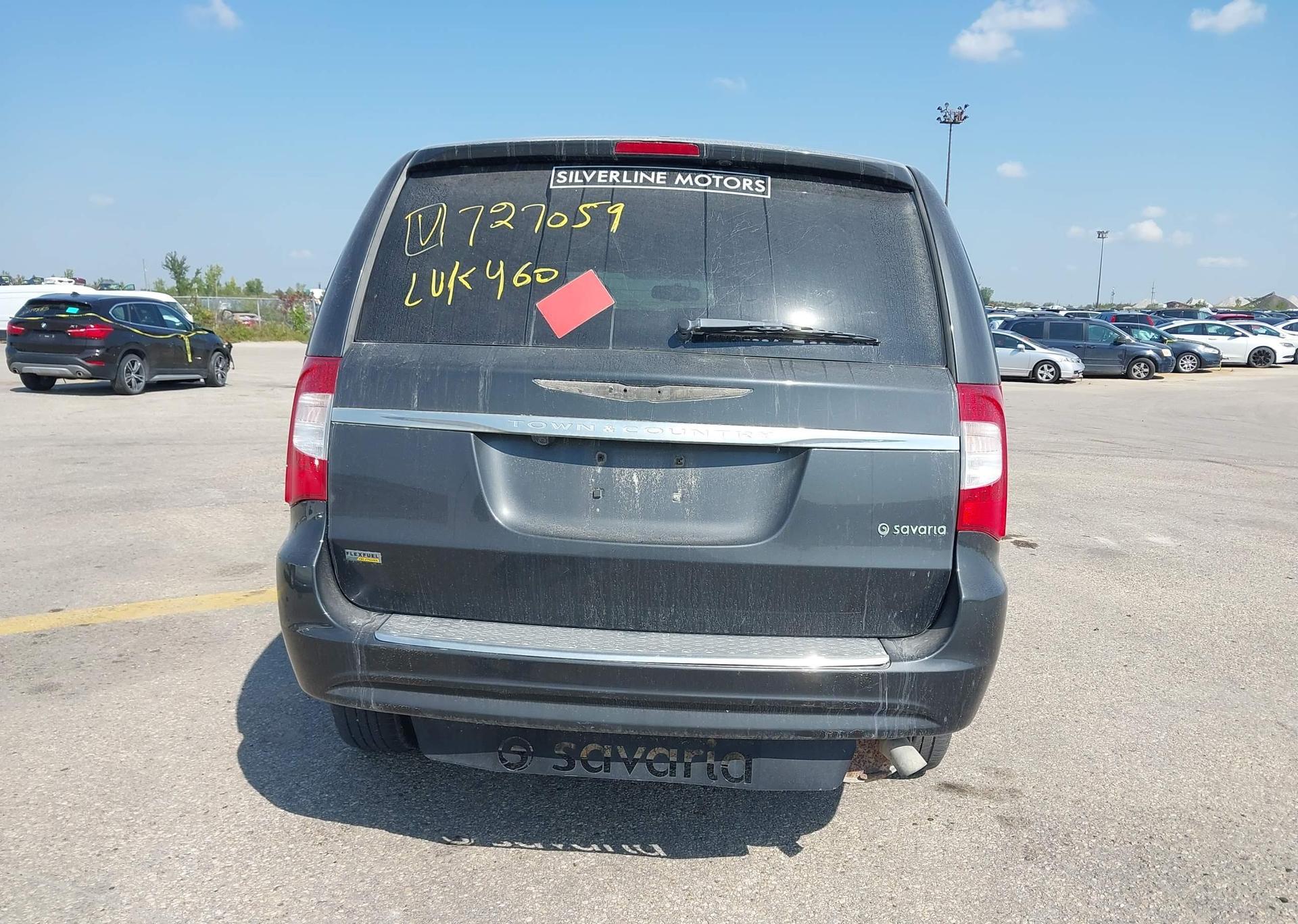 2011 CHRYSLER TOWN & COUNTRY TOURING