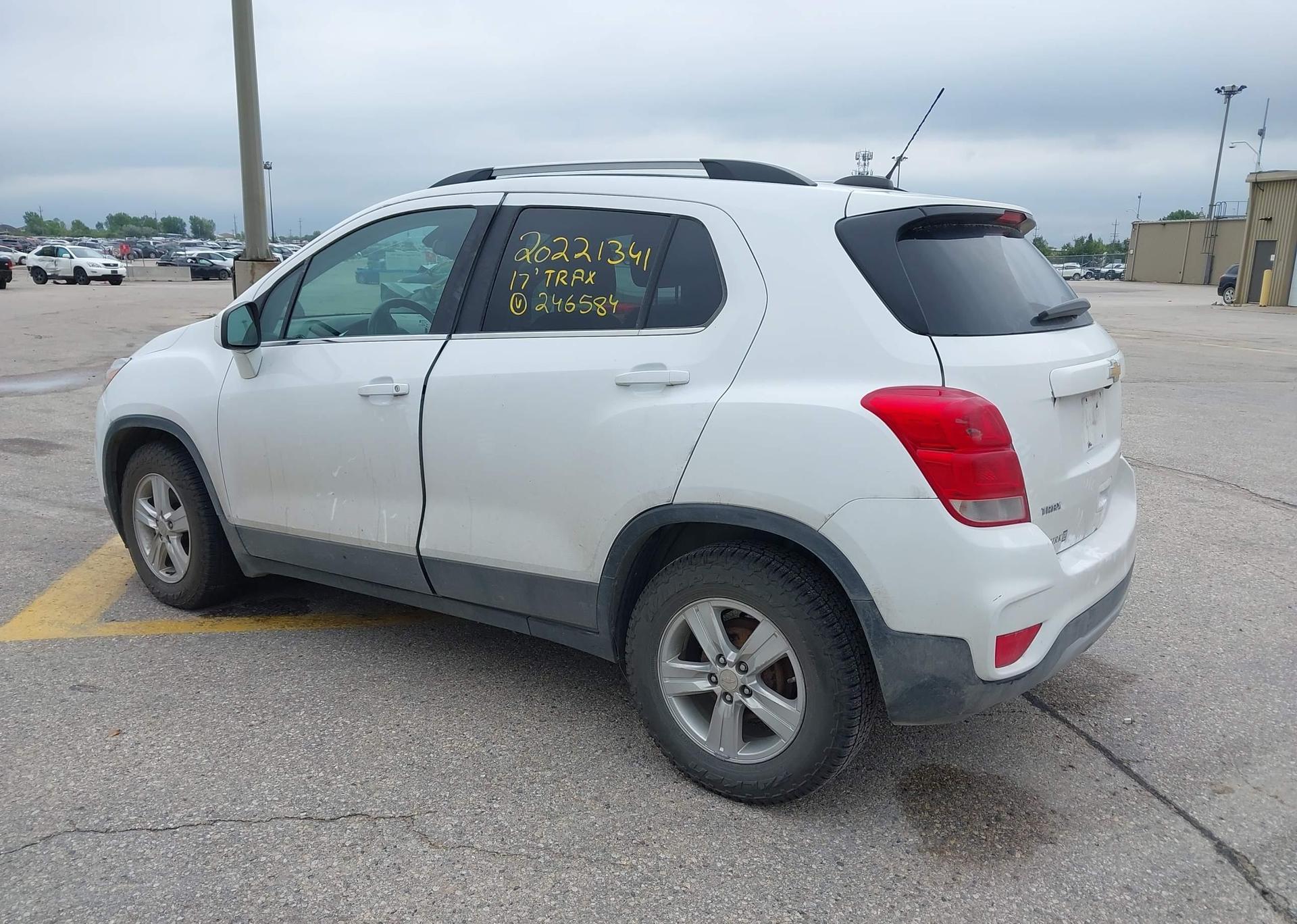 2017 CHEVROLET trax lt