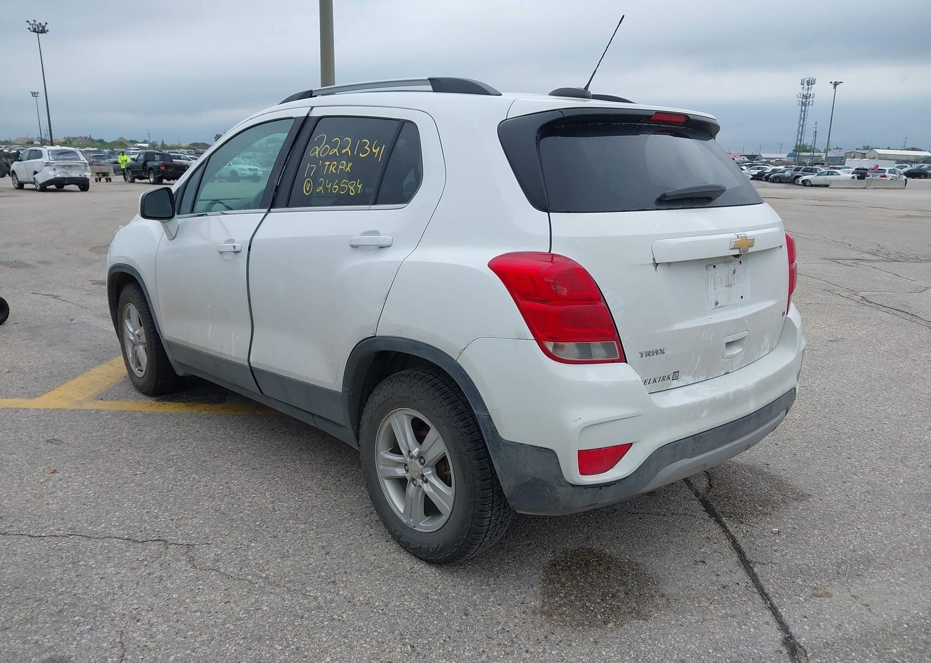 2017 CHEVROLET trax lt