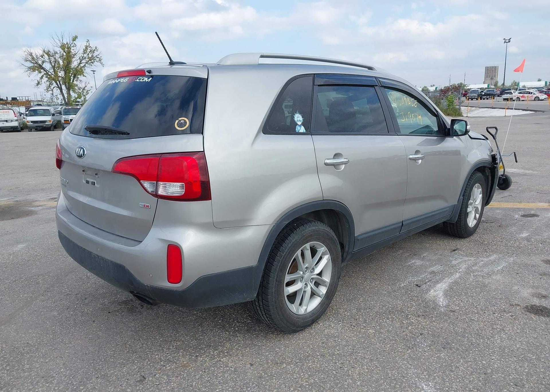 2015 KIA SORENTO LX