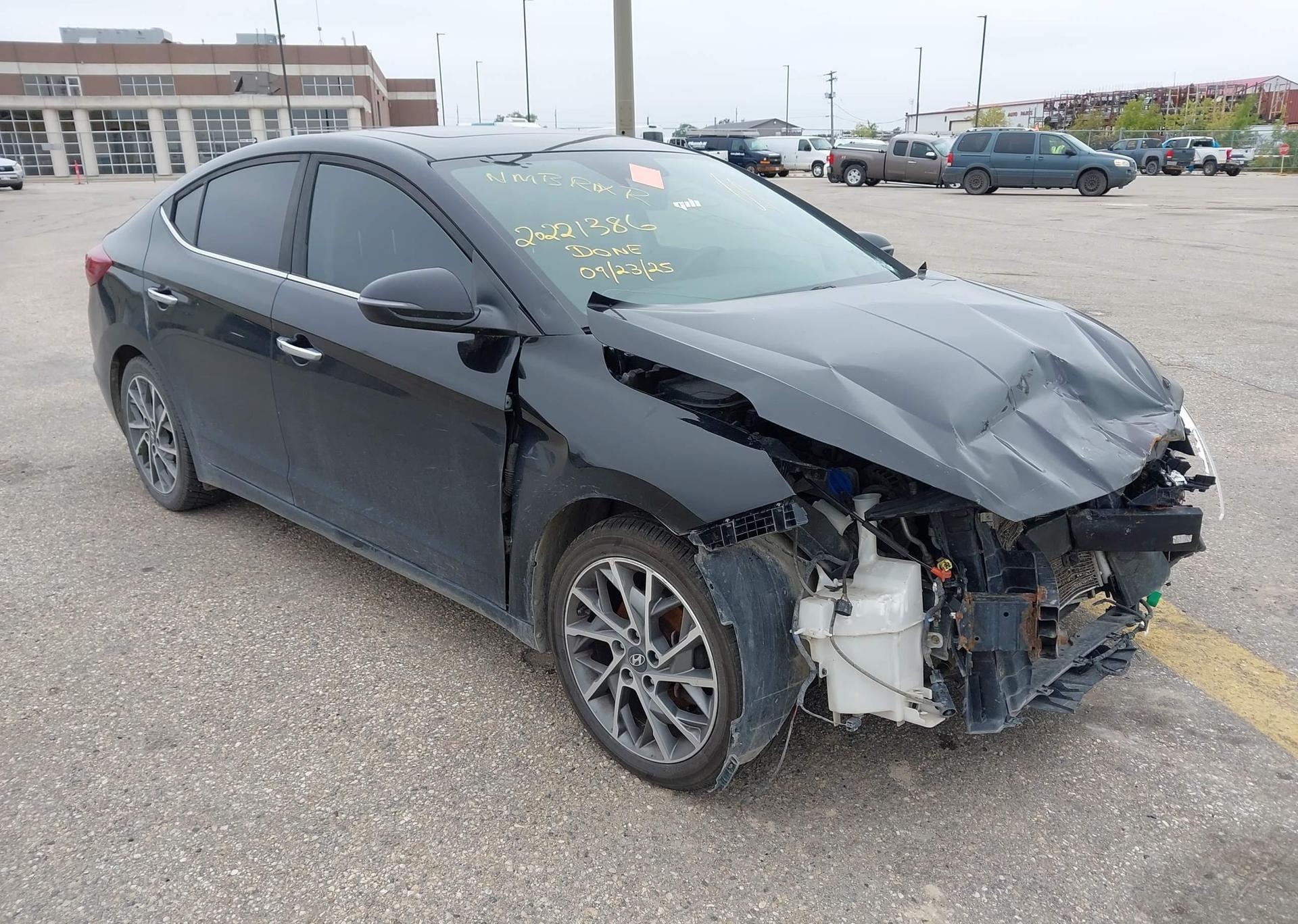 2019 HYUNDAI ELANTRA LUXURY