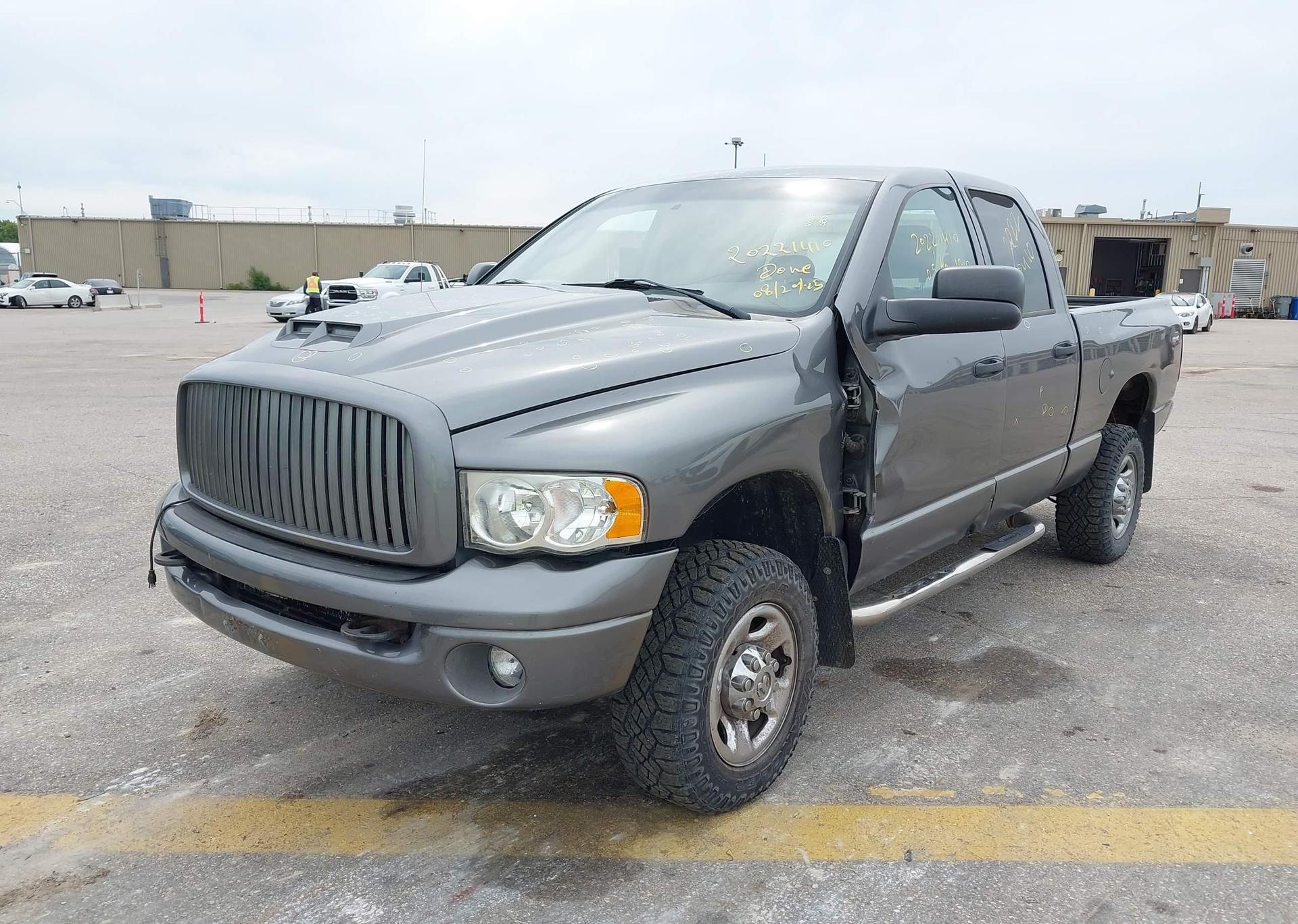 2005 DODGE RAM 2500 QUAD CAB