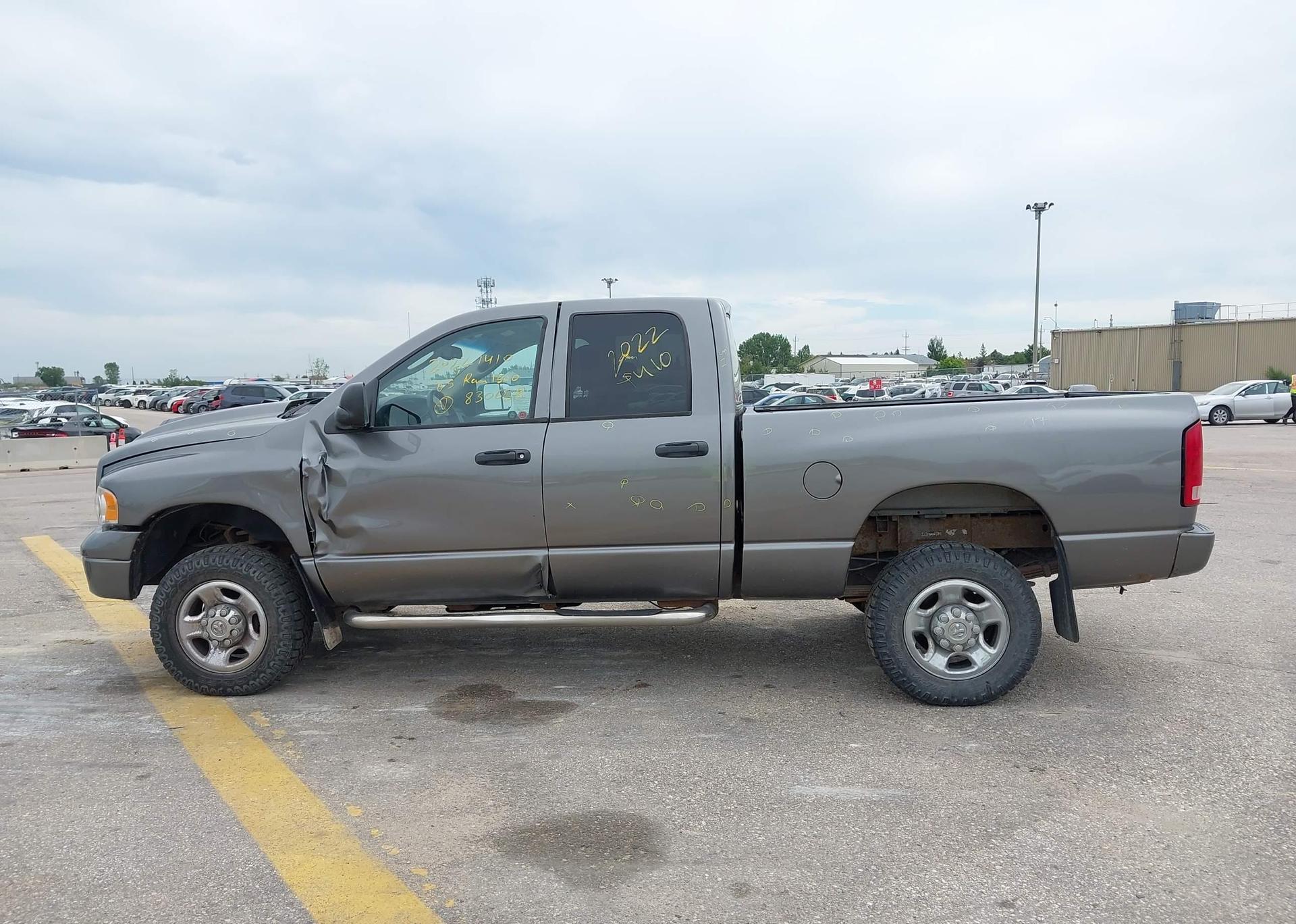 2005 DODGE RAM 2500 QUAD CAB