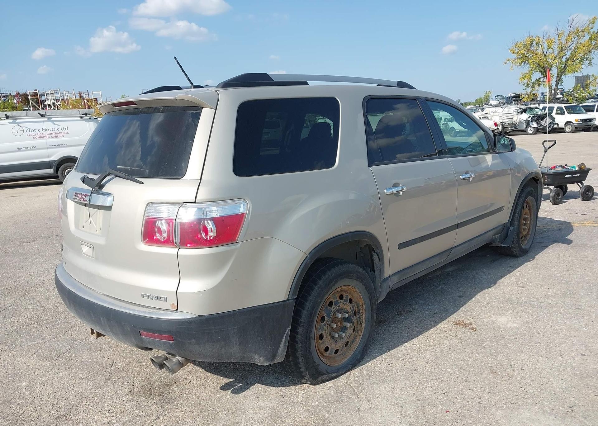 2010 GMC ACADIA SLE