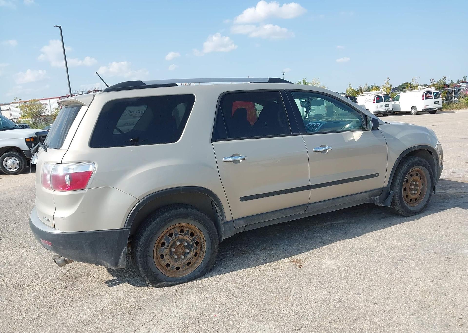 2010 GMC ACADIA SLE