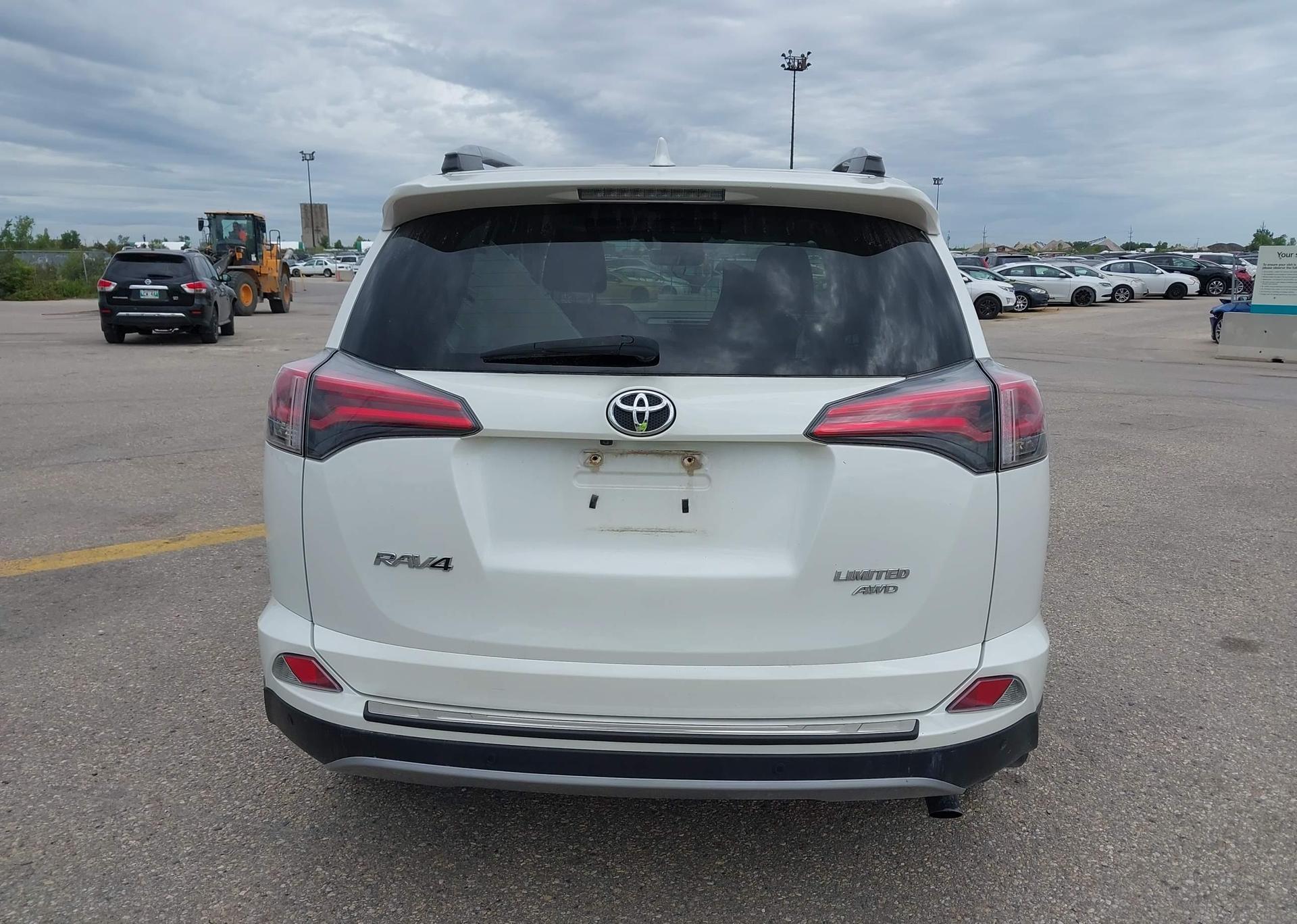 2018 TOYOTA RAV4 LIMITED