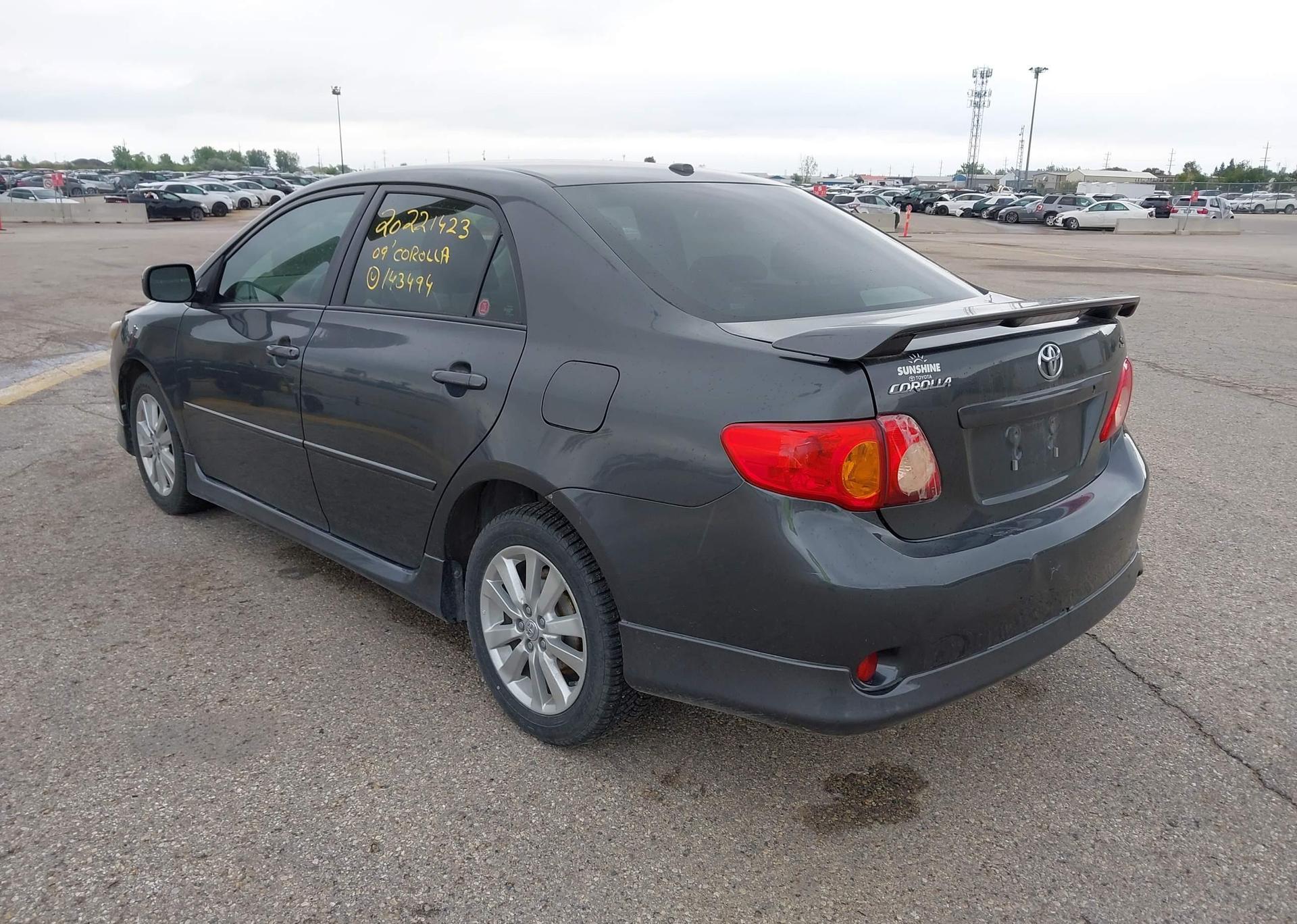 2009 TOYOTA COROLLA S