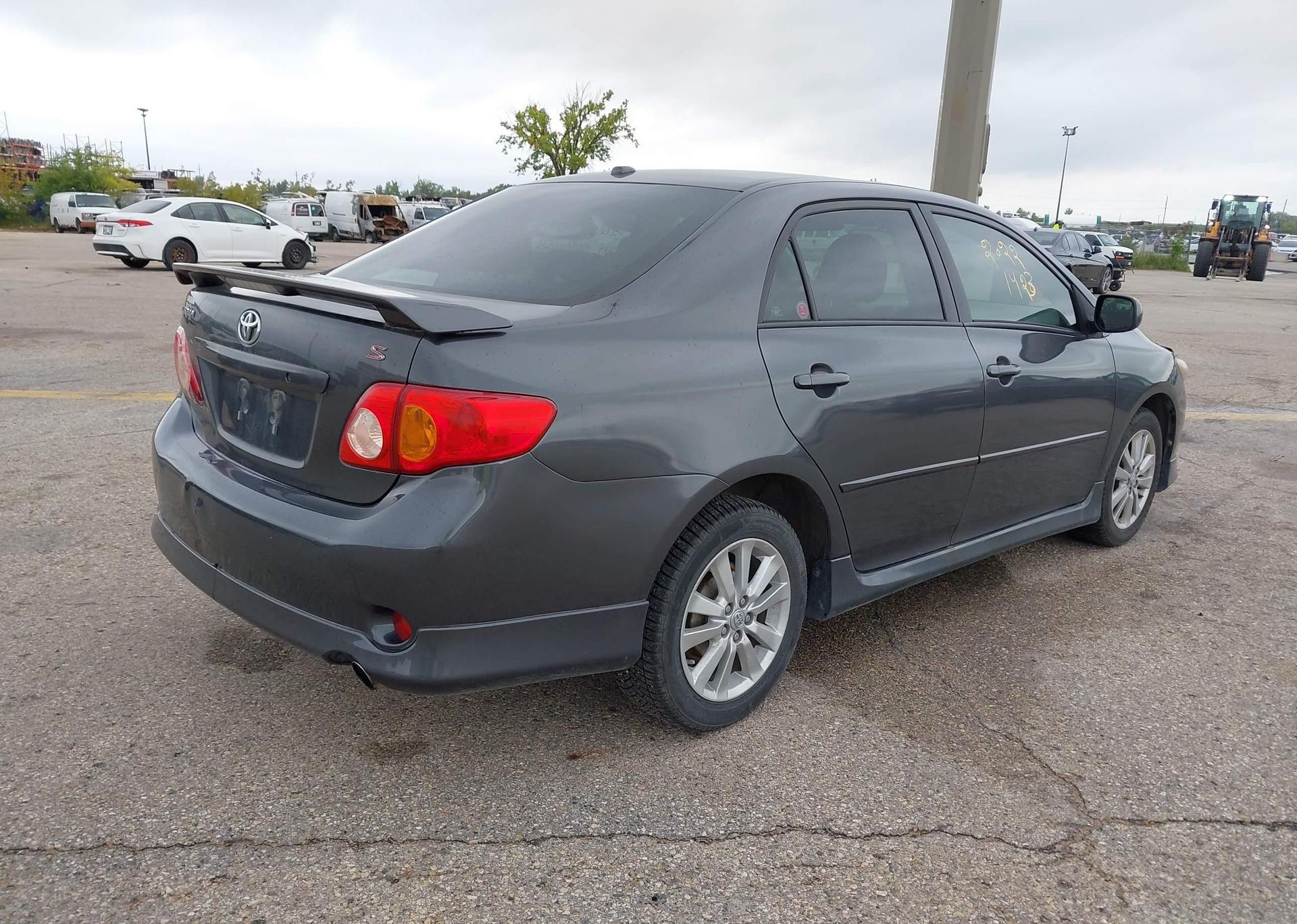 2009 TOYOTA COROLLA S