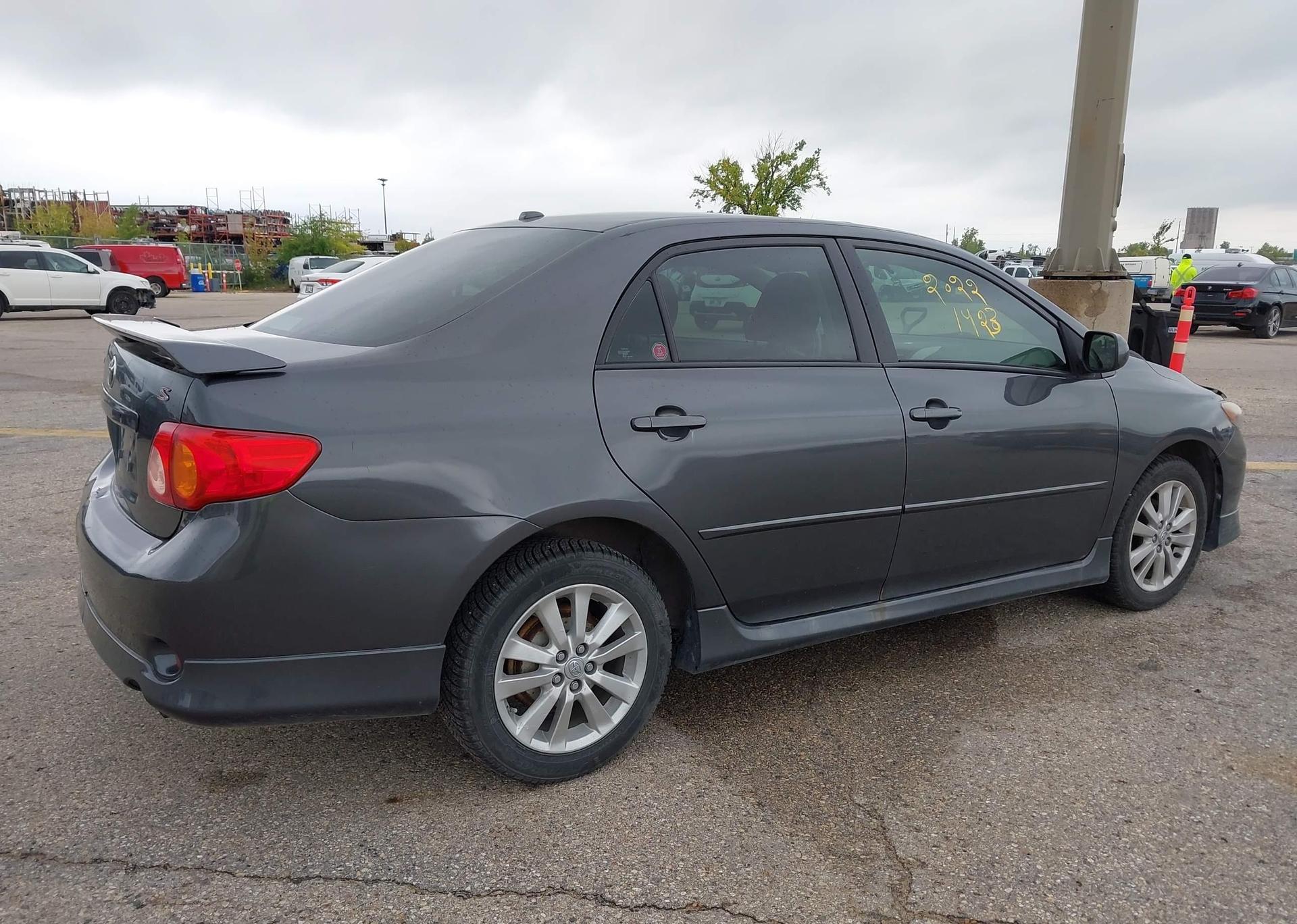 2009 TOYOTA COROLLA S
