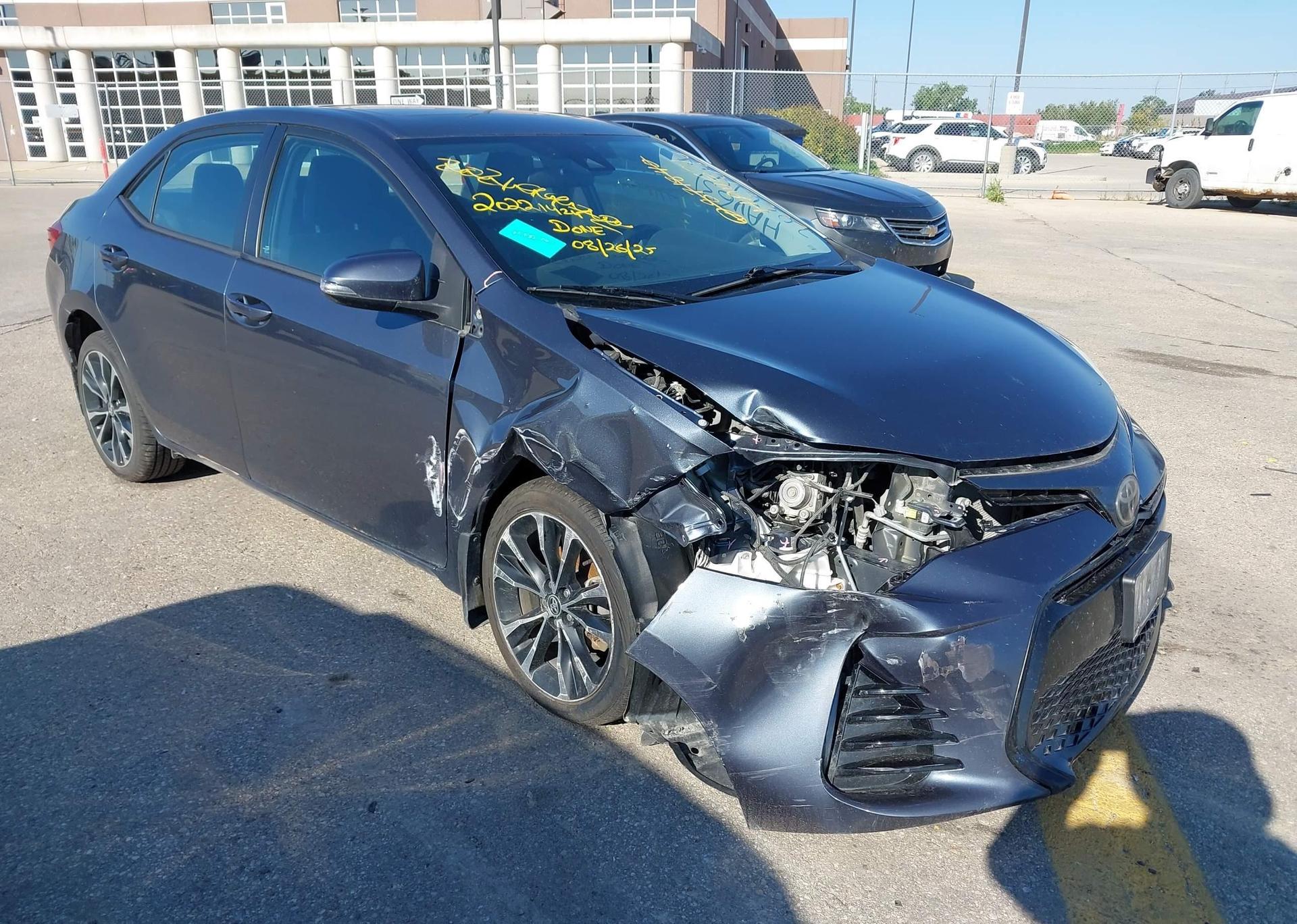 2017 TOYOTA COROLLA SE