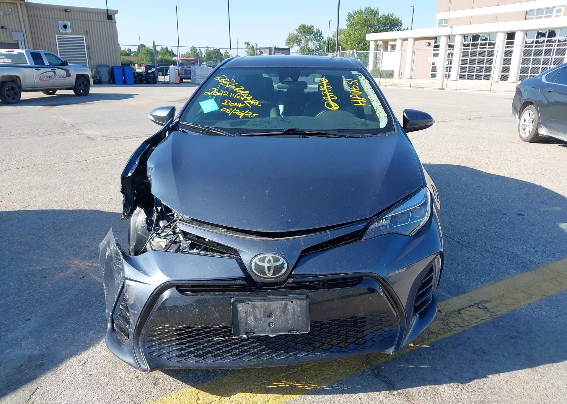 2017 TOYOTA COROLLA SE