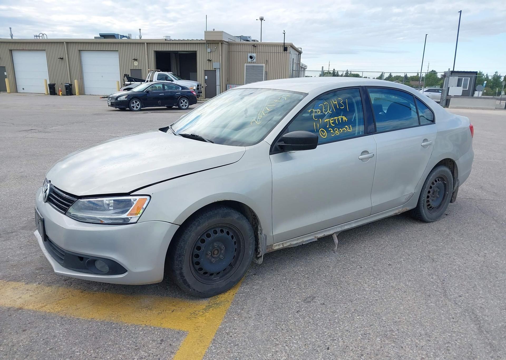 2011 VOLKSWAGEN JETTA 2.0