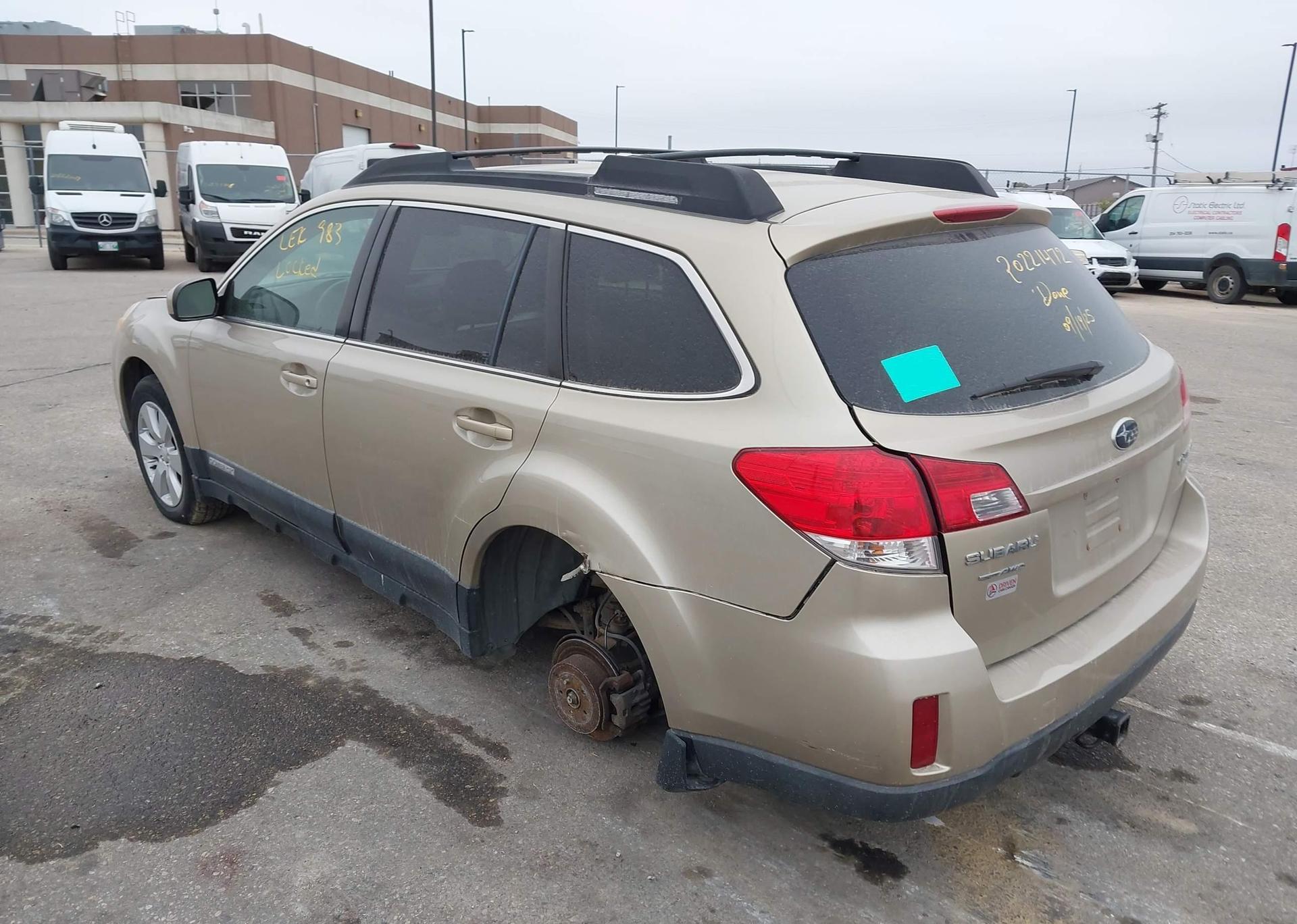 2010 SUBARU OUTBACK 2.5I PZEV