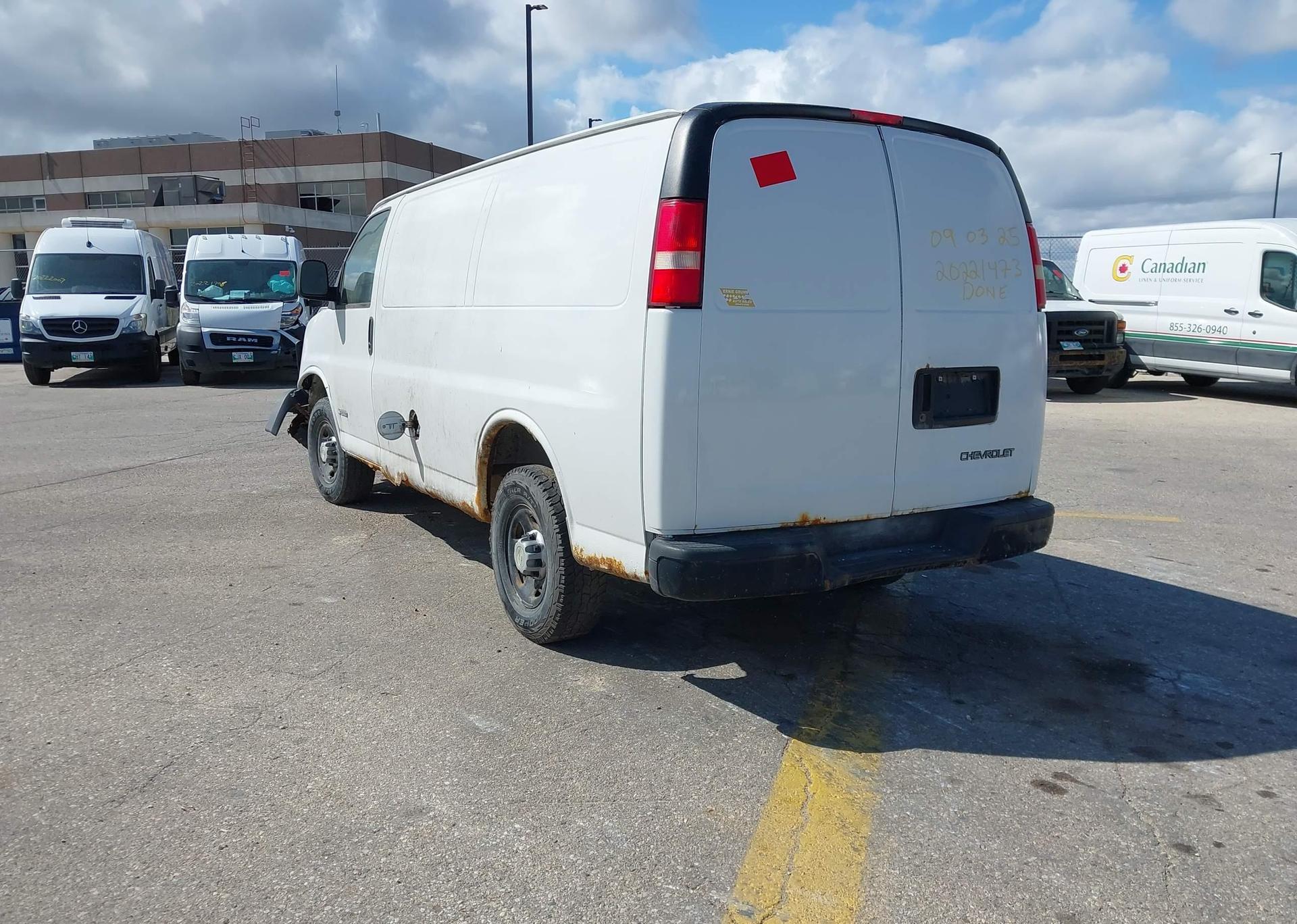 2006 CHEVROLET EXPRESS 2500 CARGO VAN