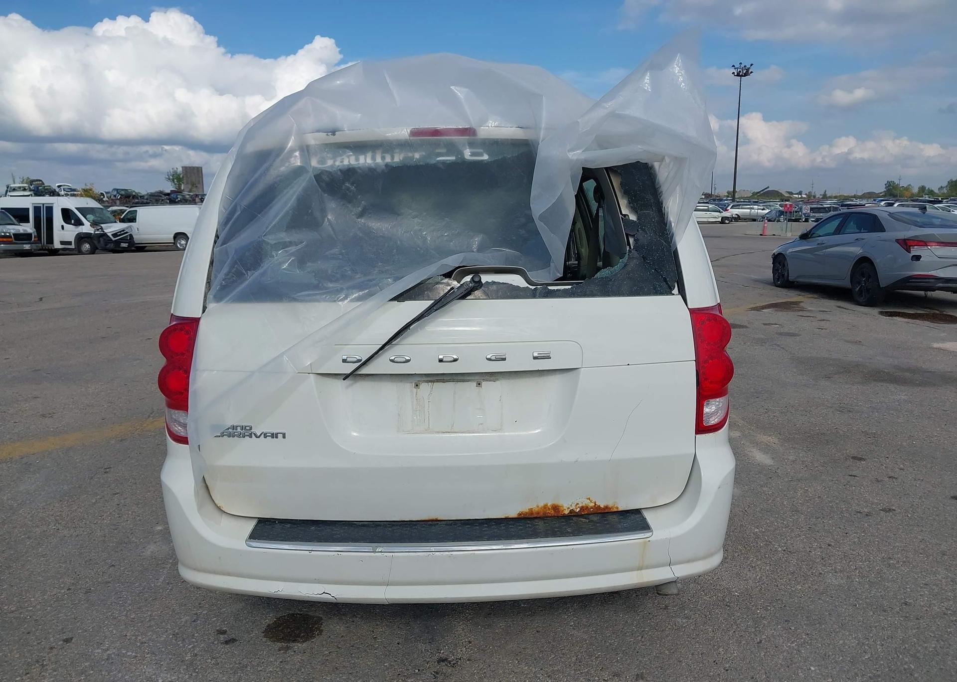 2012 DODGE GRAND CARAVAN SE