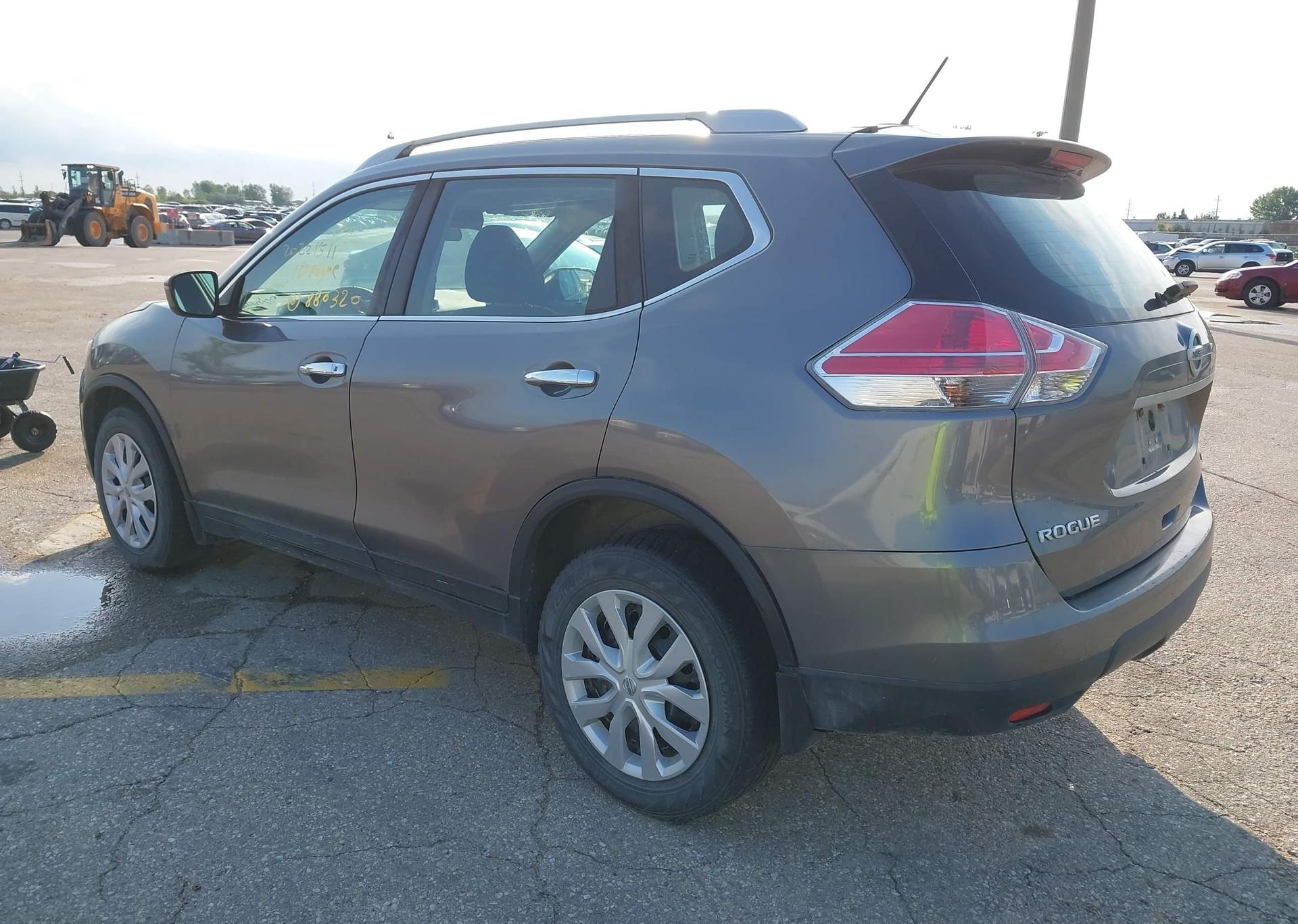2016 NISSAN ROGUE S