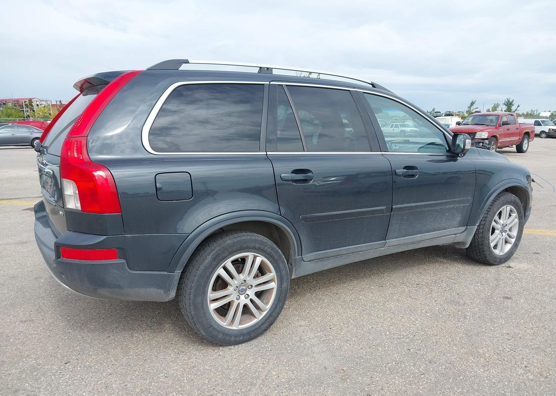 2012 VOLVO XC90 3.2