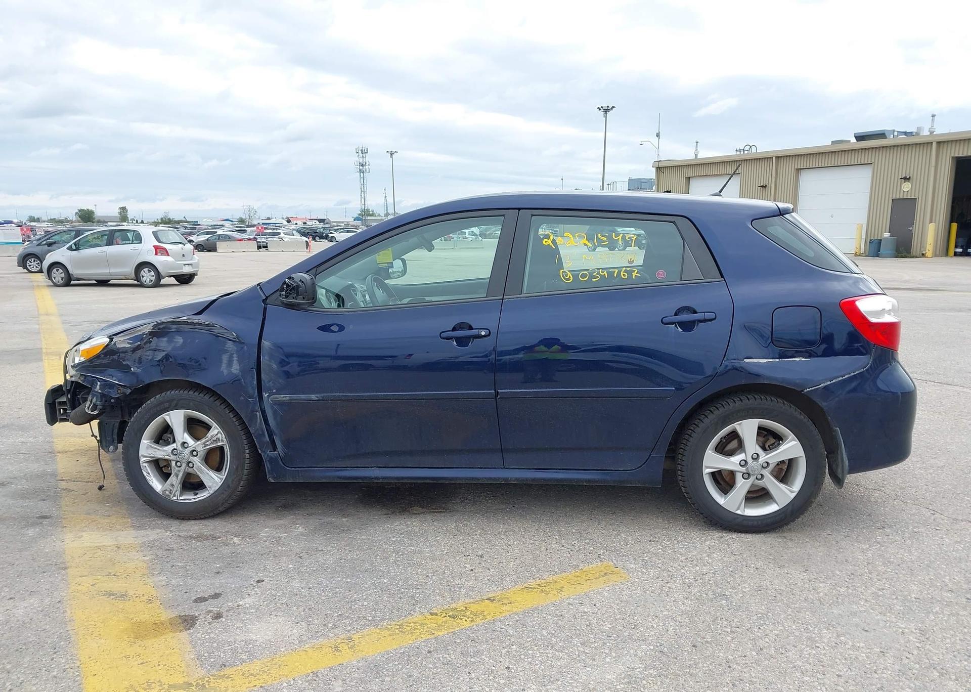 2013 TOYOTA MATRIX