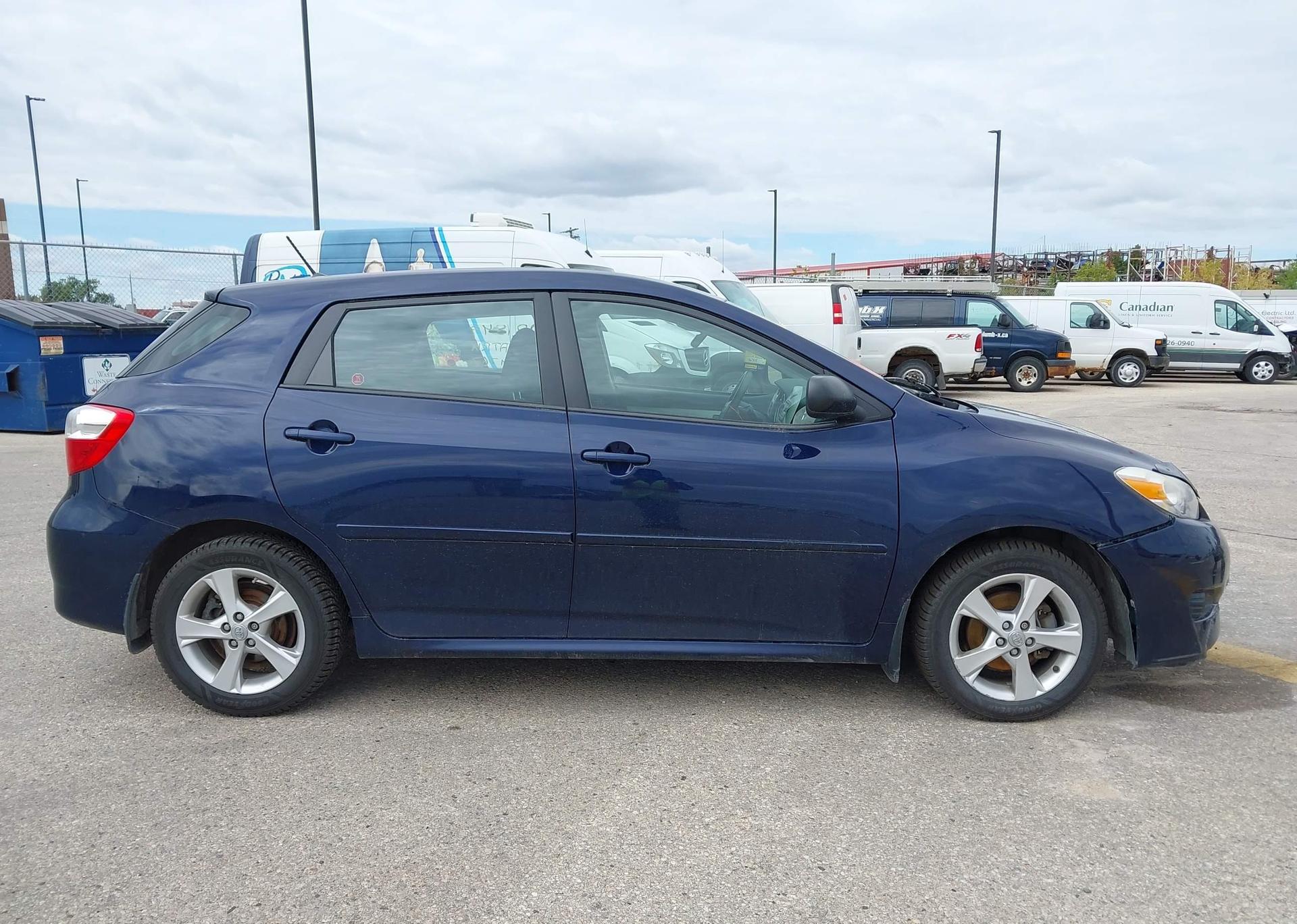 2013 TOYOTA MATRIX