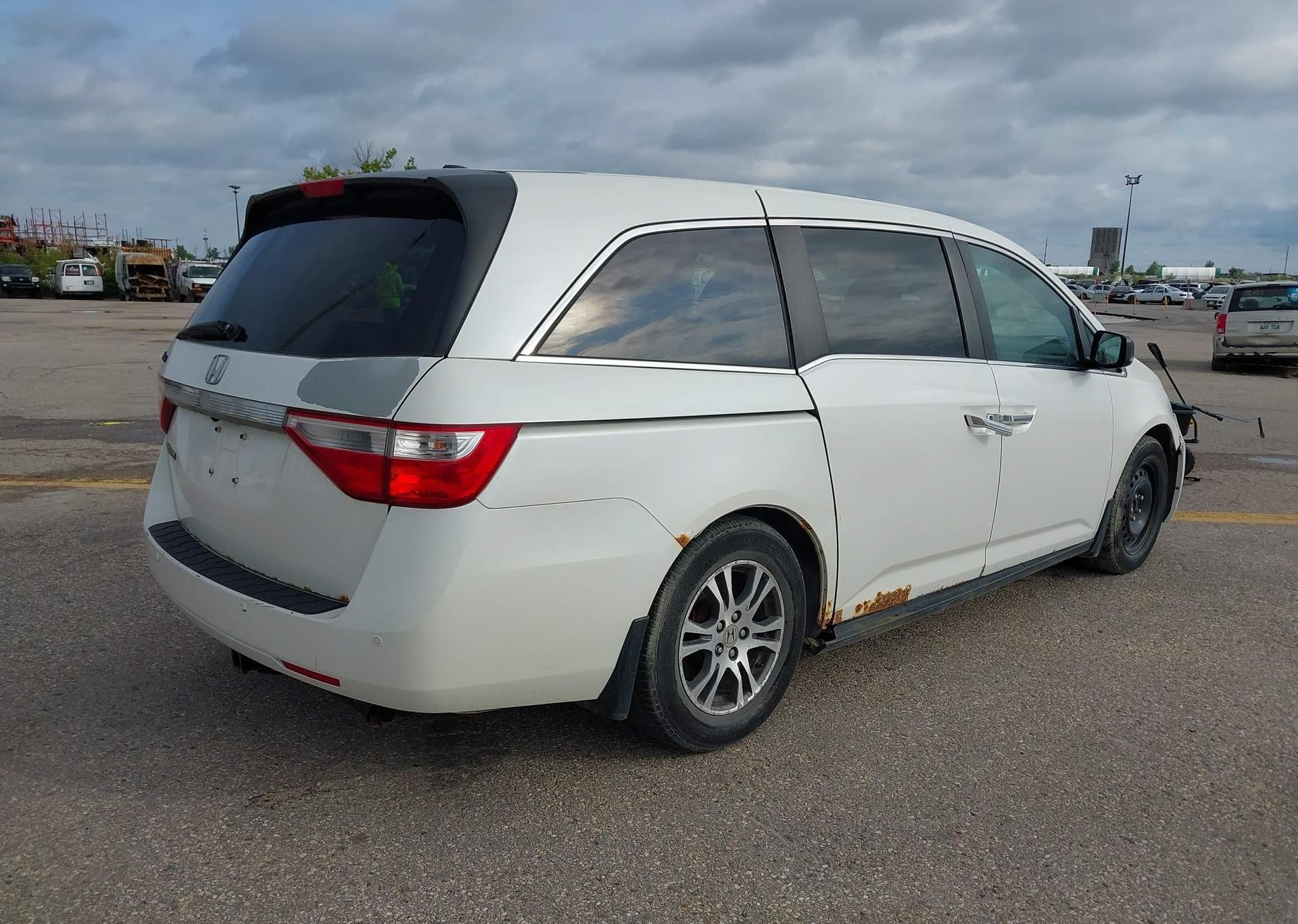 2013 HONDA ODYSSEY EX-L